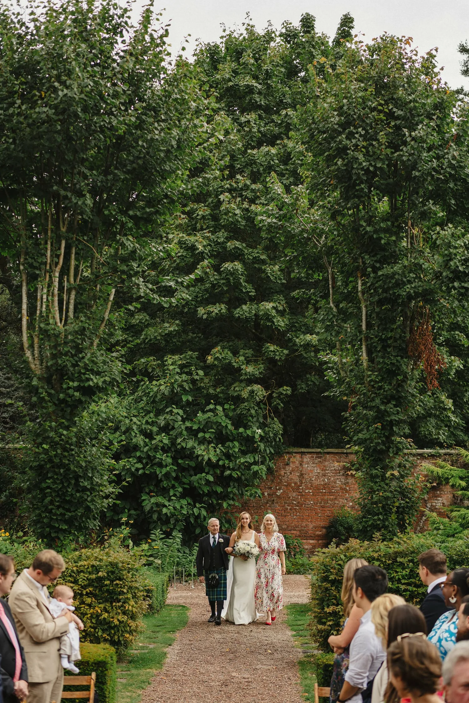 Larchfield Wedding Photos - Susie and Aaron 0017.JPG