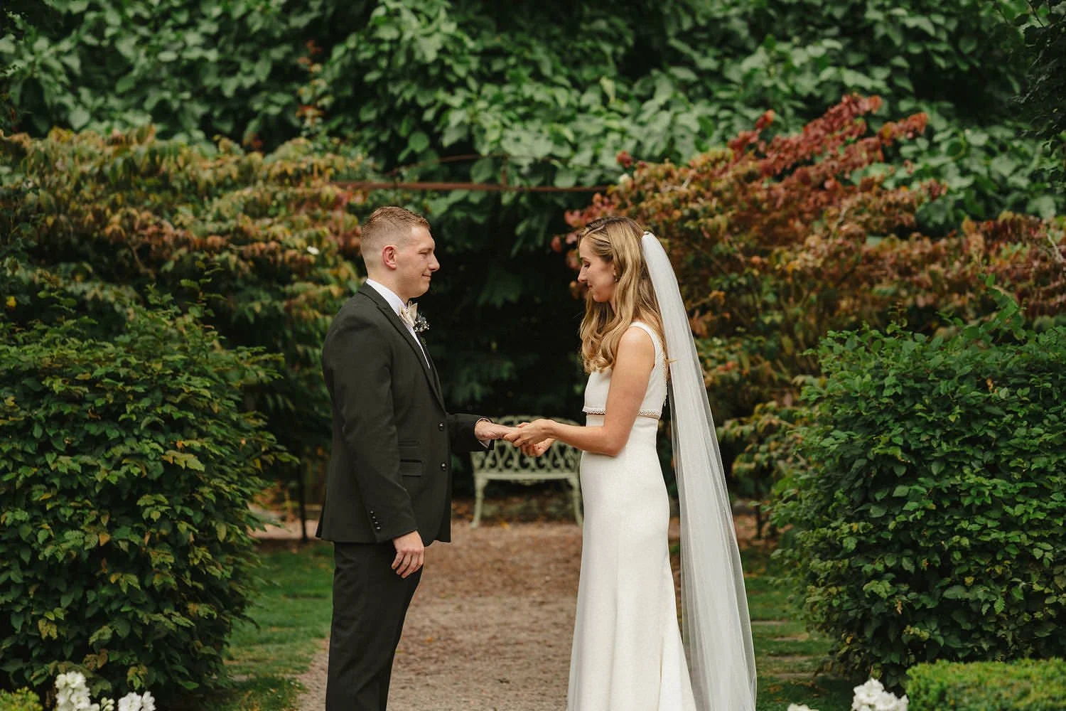 Larchfield Wedding Photos - Susie and Aaron 0023.JPG