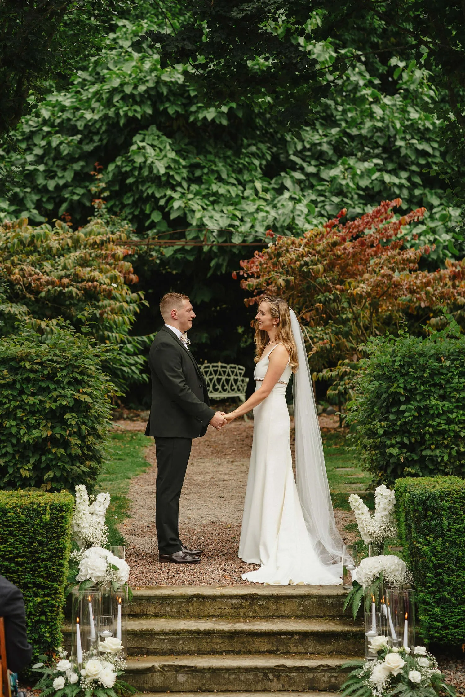 Larchfield Wedding Photos - Susie and Aaron 0020.JPG