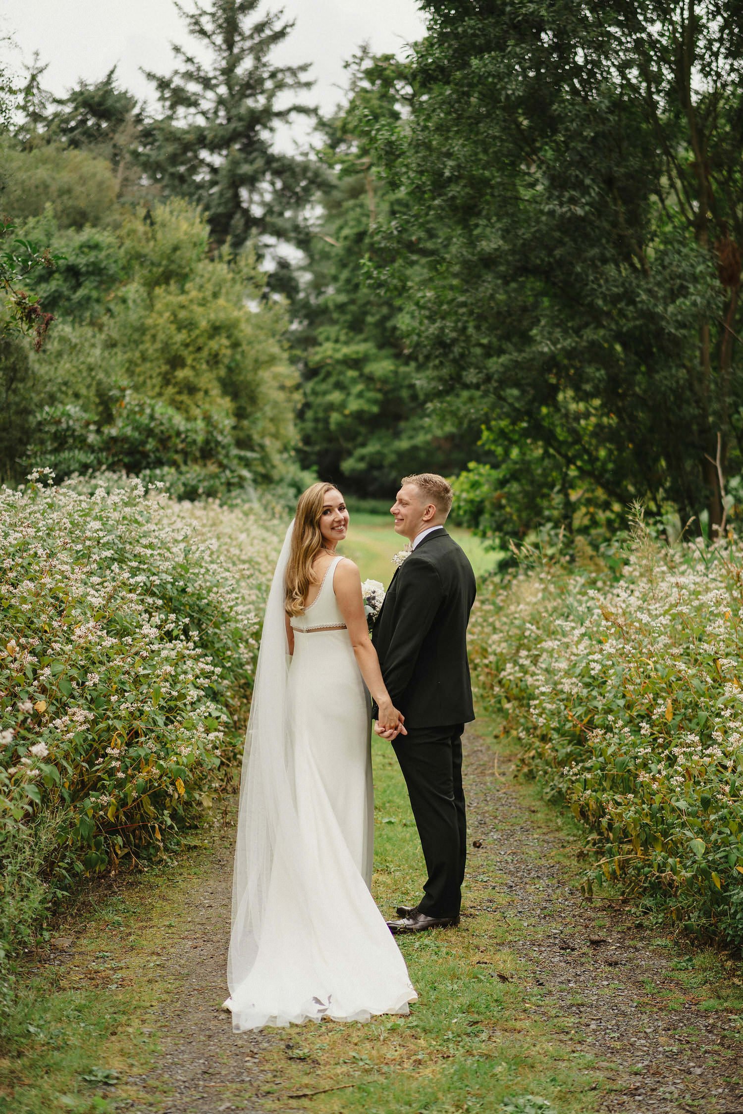 Larchfield Wedding Photos - Susie and Aaron 0002.JPG