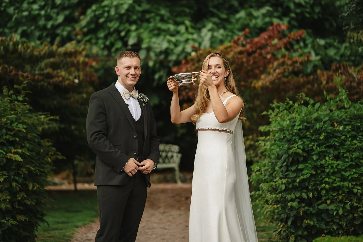 Larchfield Wedding Photos - Susie and Aaron 0026.JPG