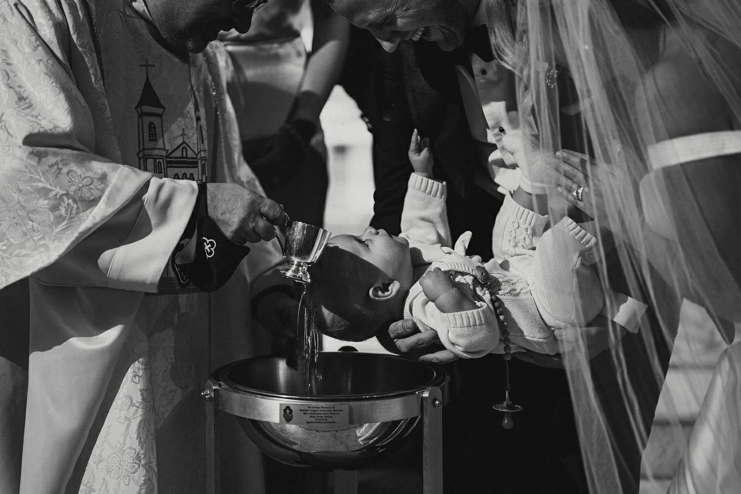  Katie and Jack McGarryÕs Irish American winter wedding at Larchfield estate, with wedding photographs in Belfast Cathedral Quarter and the Merchant Hotel. JackÕs New York Bar, The Dead Rabbit, provided the drinks and cocktails. 