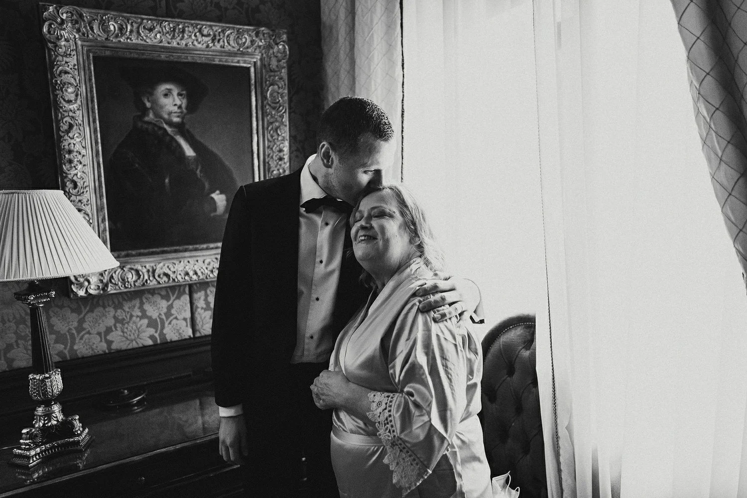  Katie and Jack McGarryÕs Irish American winter wedding at Larchfield estate, with wedding photographs in Belfast Cathedral Quarter and the Merchant Hotel. JackÕs New York Bar, The Dead Rabbit, provided the drinks and cocktails. 