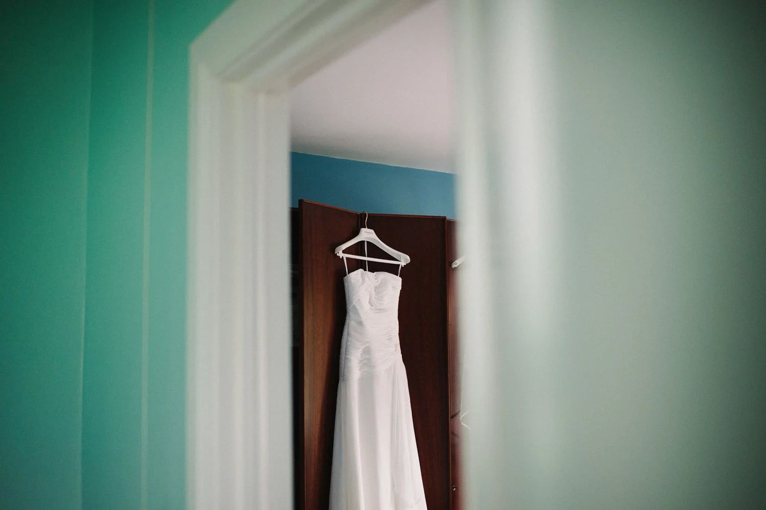  Alternative Belfast Northern Ireland and European Destination Wedding Photographers 