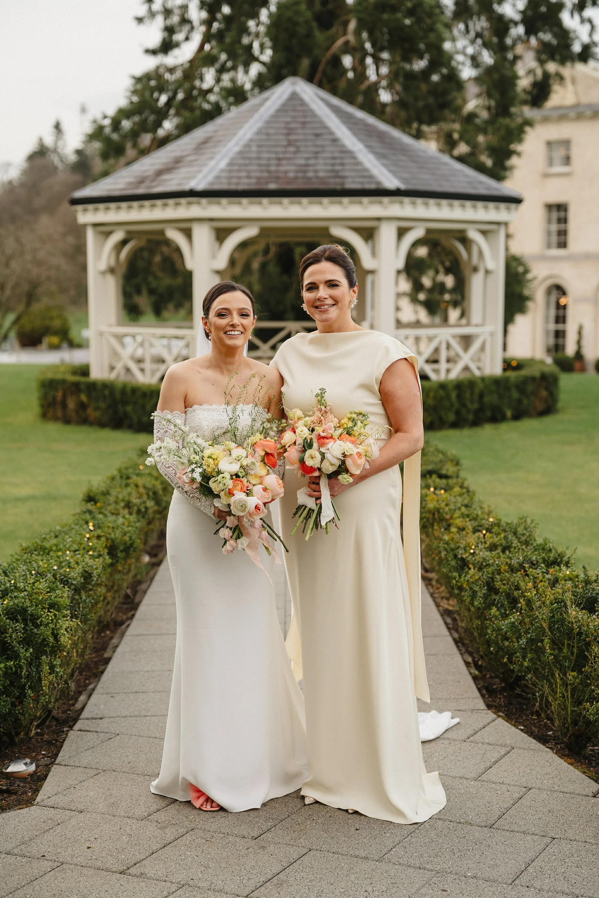 Farnham Estate Winter Wedding - Sarah and Thomas 018.JPG