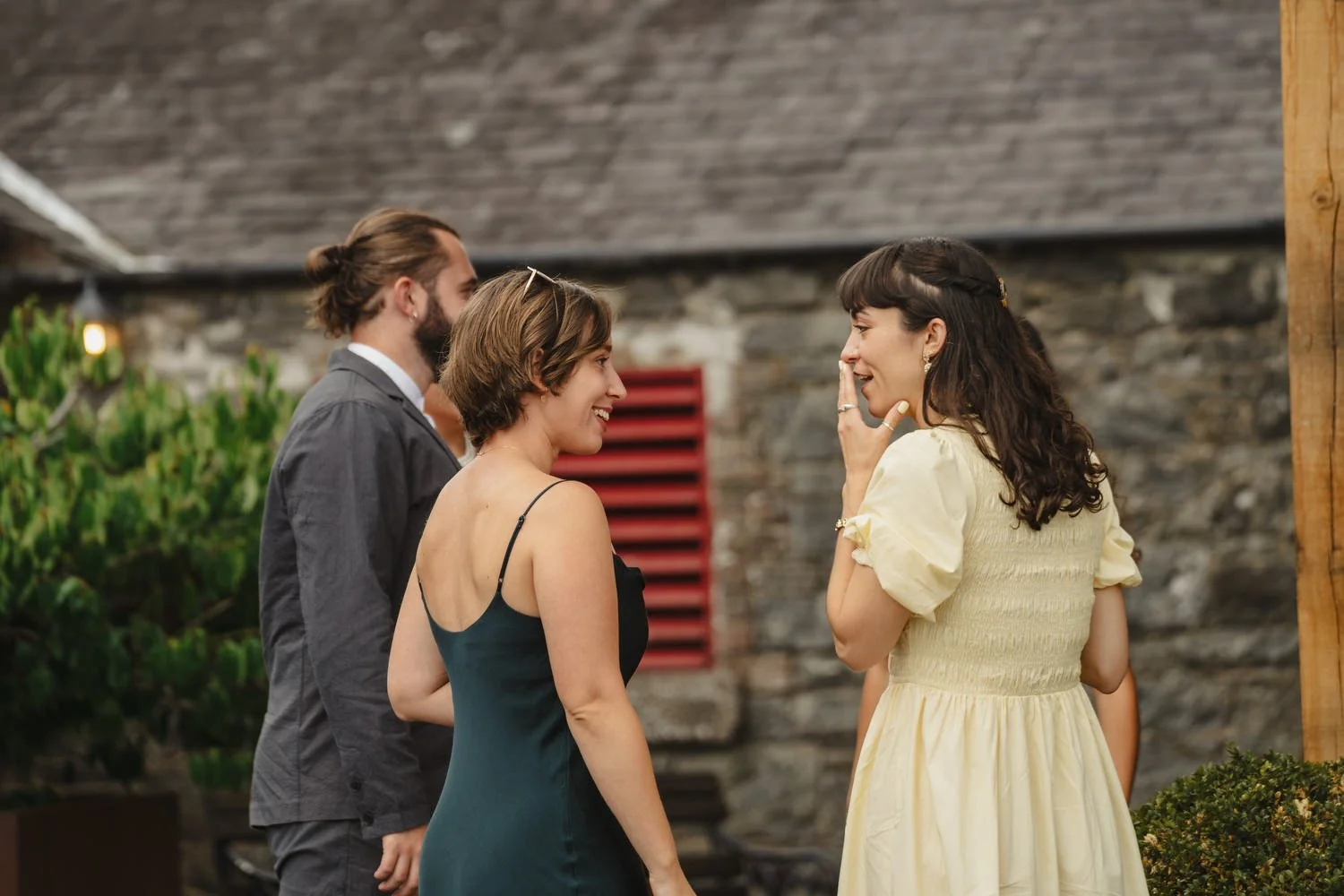 Aaron and Susie Larchfield Estate Wedding 024.JPG