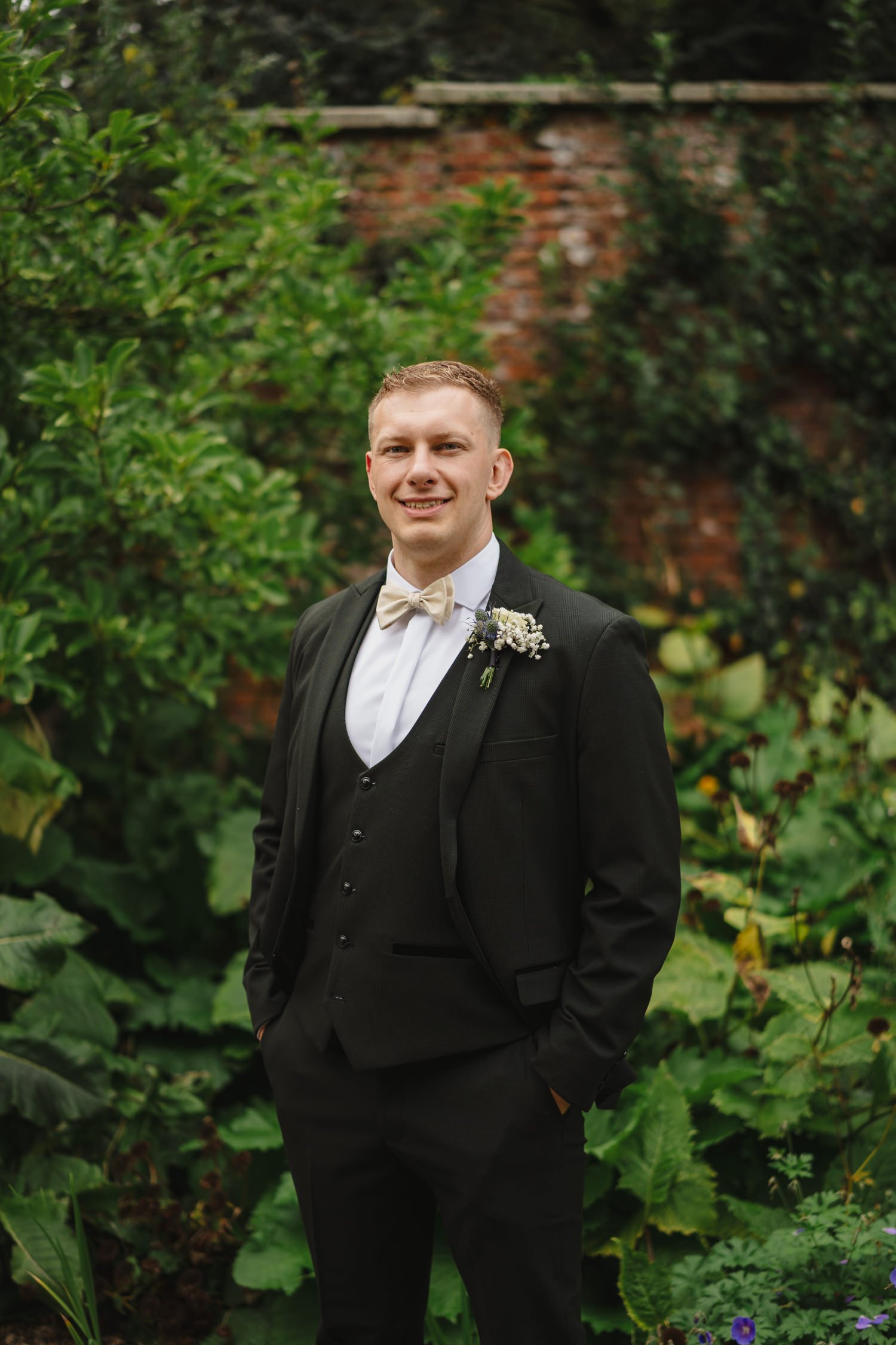 Aaron and Susie Larchfield Estate Wedding 124.JPG