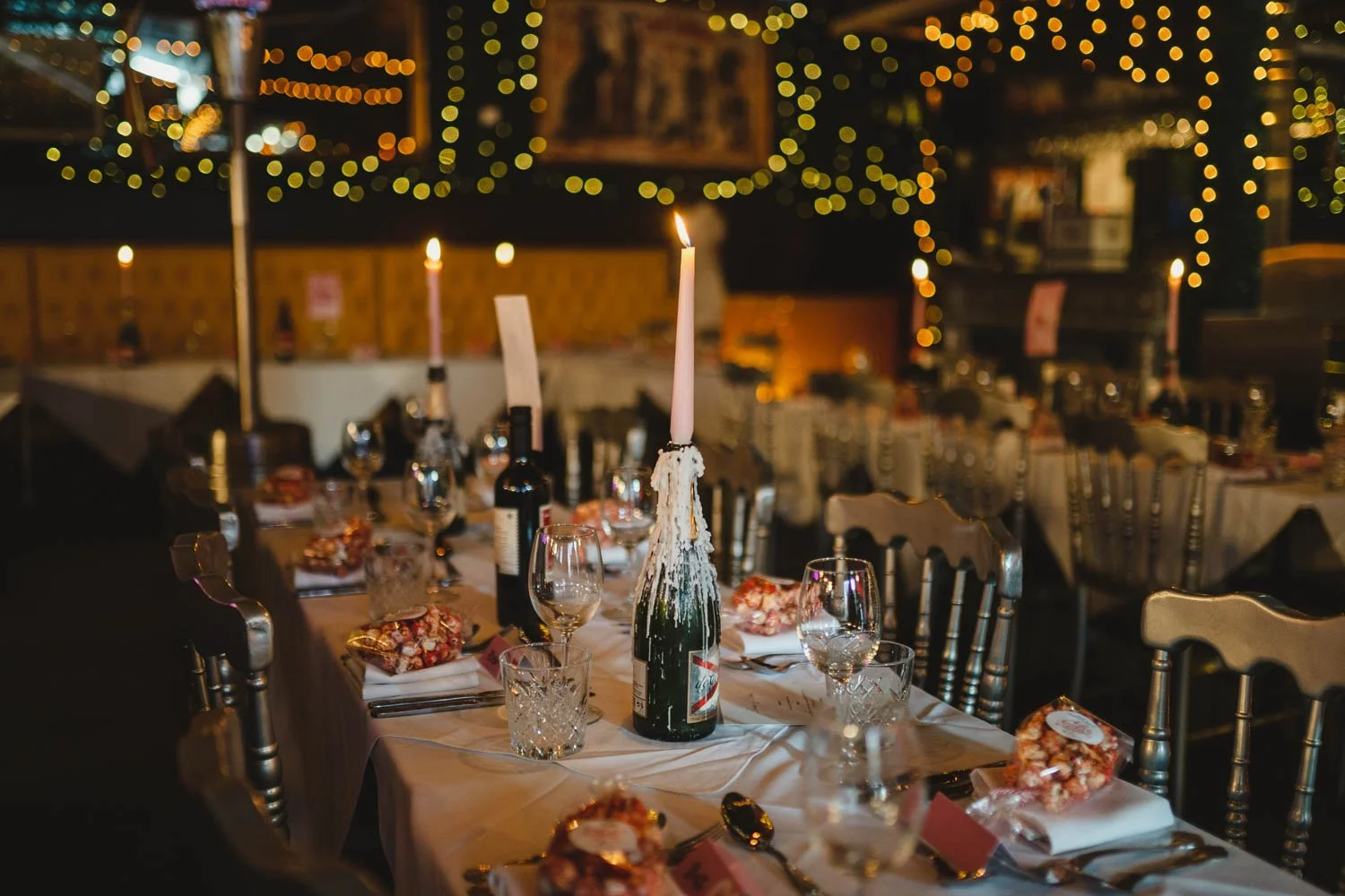  Louise and Peter’s gorgeous wedding photos in The Treehouse at AMPM. After morning prep in Omagh, we headed to Belfast for their humanist ceremony in AMPM, followed by photos around City Hall in Belfast.  