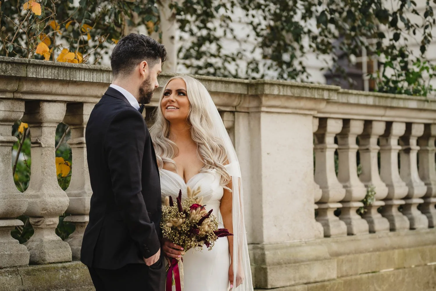  Louise and Peter’s gorgeous wedding photos in The Treehouse at AMPM. After morning prep in Omagh, we headed to Belfast for their humanist ceremony in AMPM, followed by photos around City Hall in Belfast.  