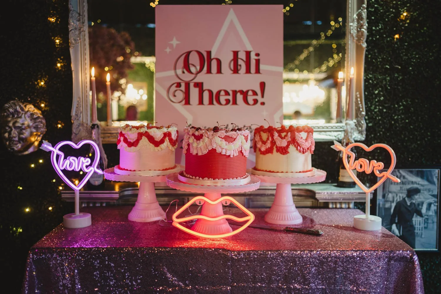  Louise and Peter’s gorgeous wedding photos in The Treehouse at AMPM. After morning prep in Omagh, we headed to Belfast for their humanist ceremony in AMPM, followed by photos around City Hall in Belfast.  