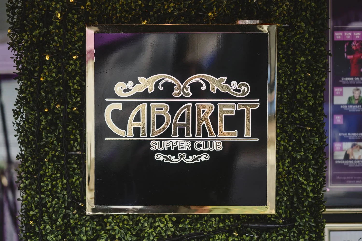  Louise and Peter’s gorgeous wedding photos in The Treehouse at AMPM. After morning prep in Omagh, we headed to Belfast for their humanist ceremony in AMPM, followed by photos around City Hall in Belfast.  