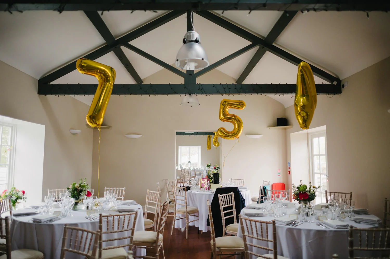  table number balloons 