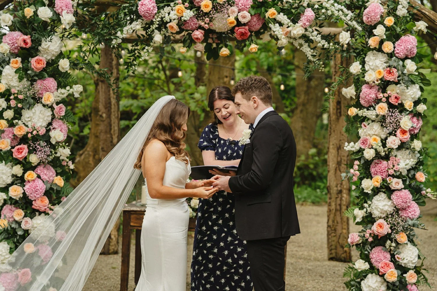 Seagrave-barns-wedding-maeve-donal-047.JPG