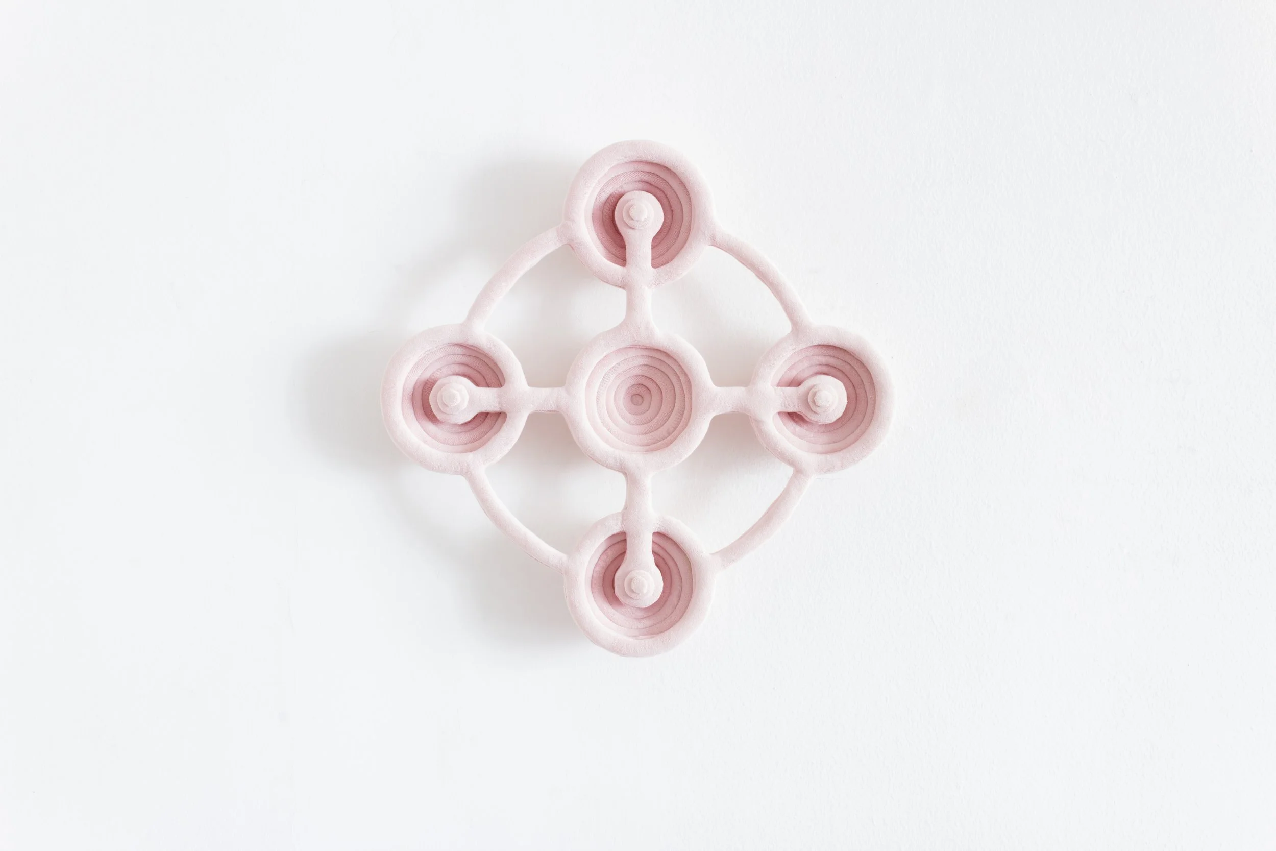 Sem título #5, 2025
Série: "O mundo inteiro é uma ponte muito estreita"