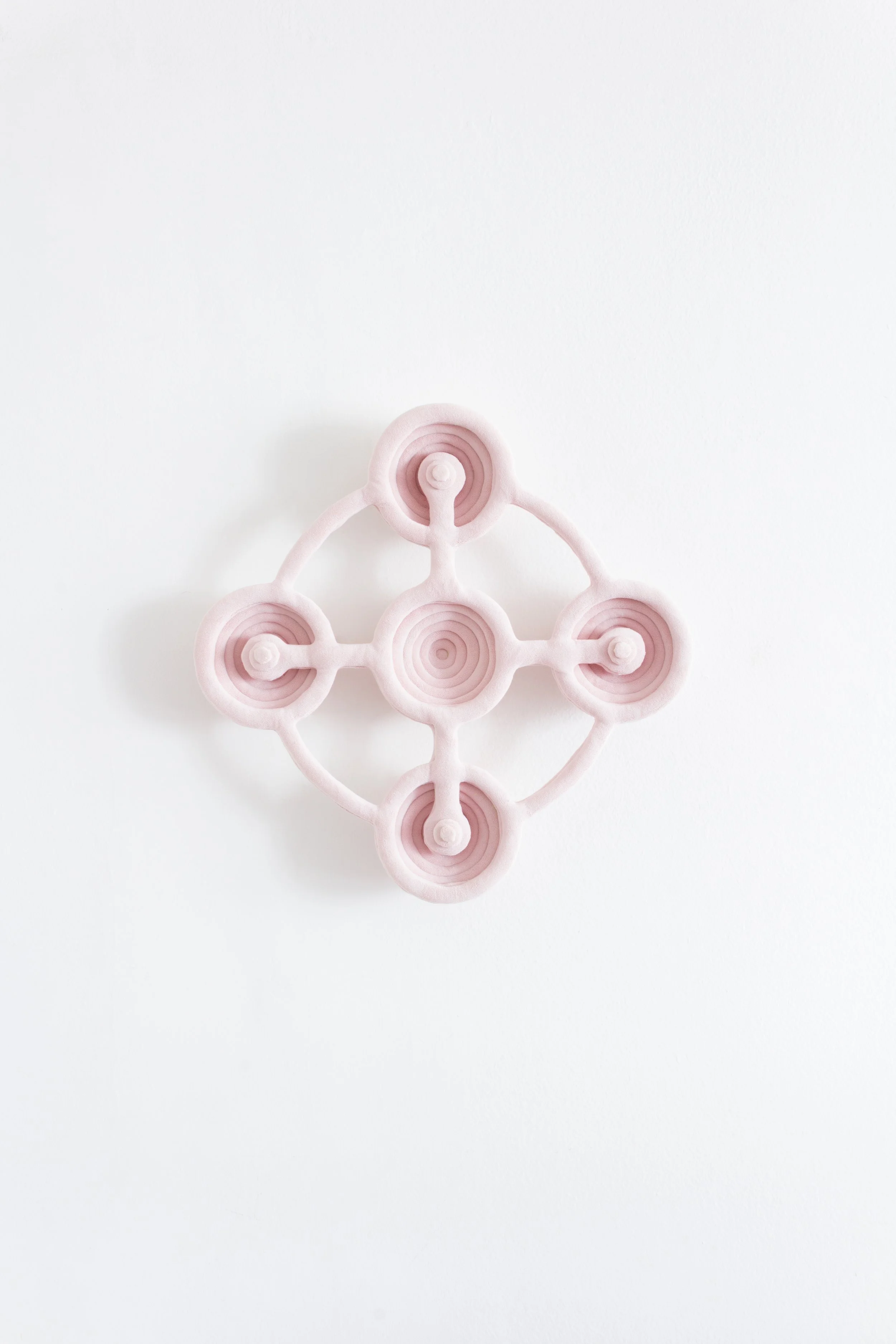 Sem título #5, 2025
Série: "O mundo inteiro é uma ponte muito estreita"