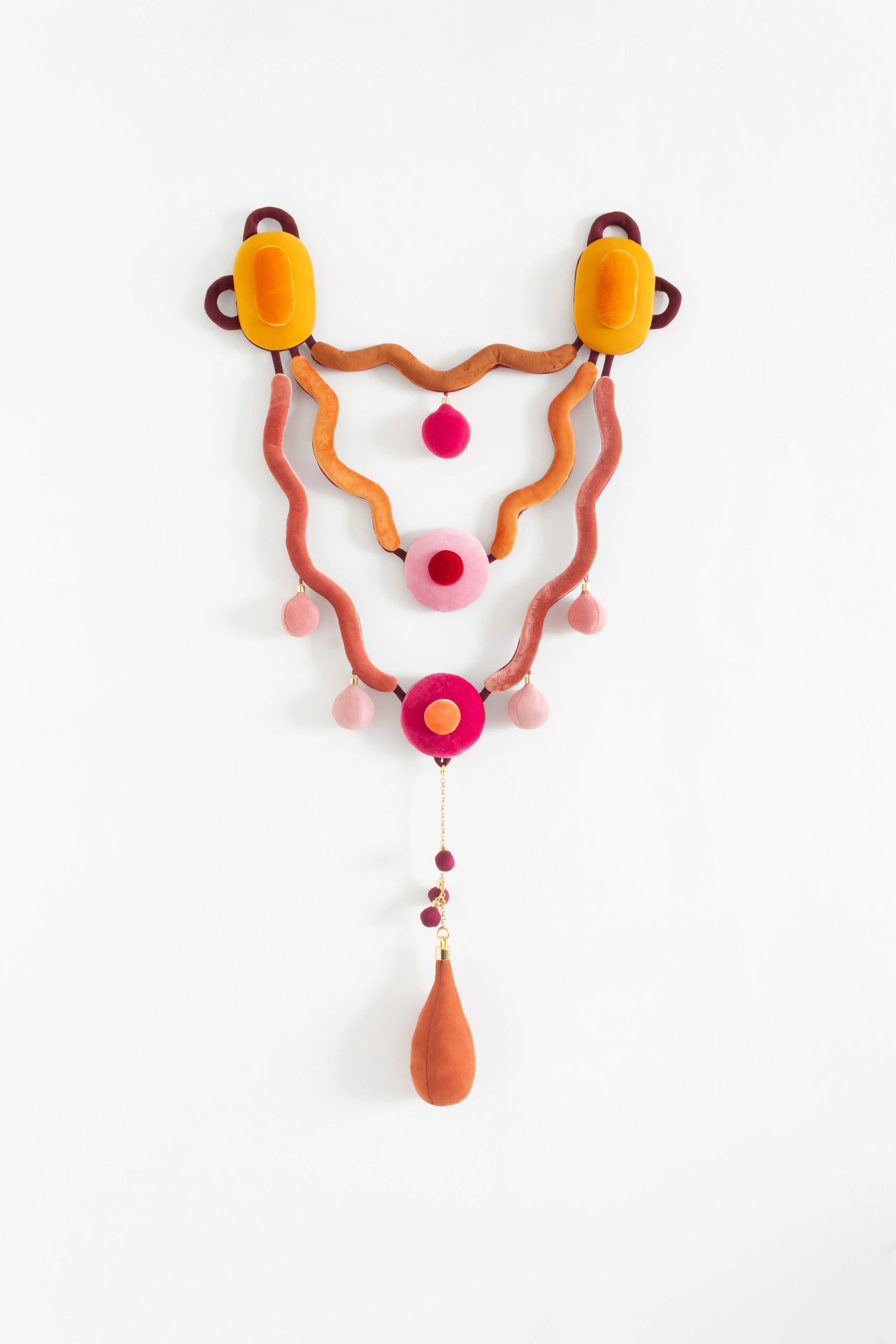 Sem título #3
Série: "Amuletos para atravessar paisagens"