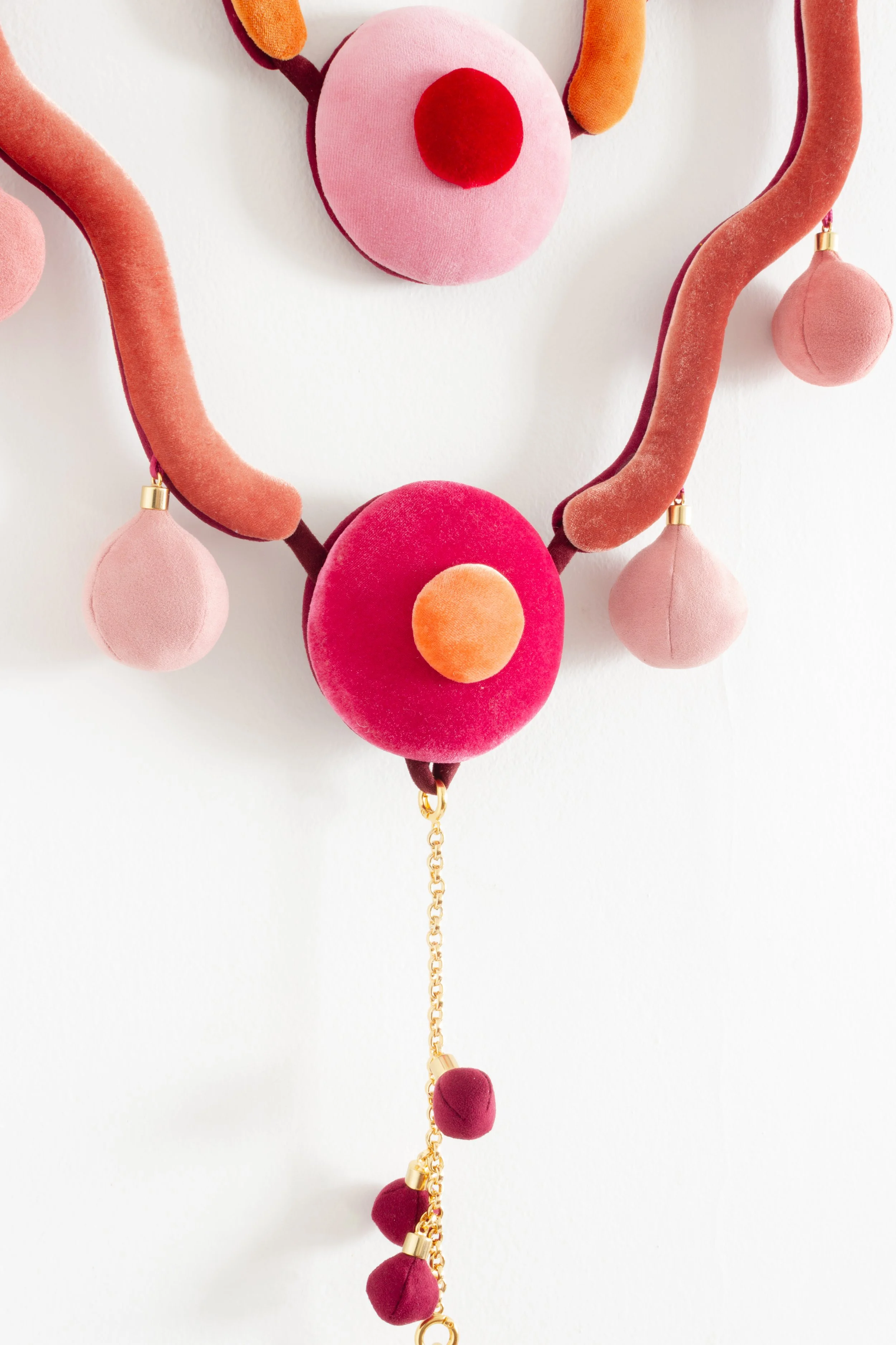 Sem título #3
Série: "Amuletos para atravessar paisagens"