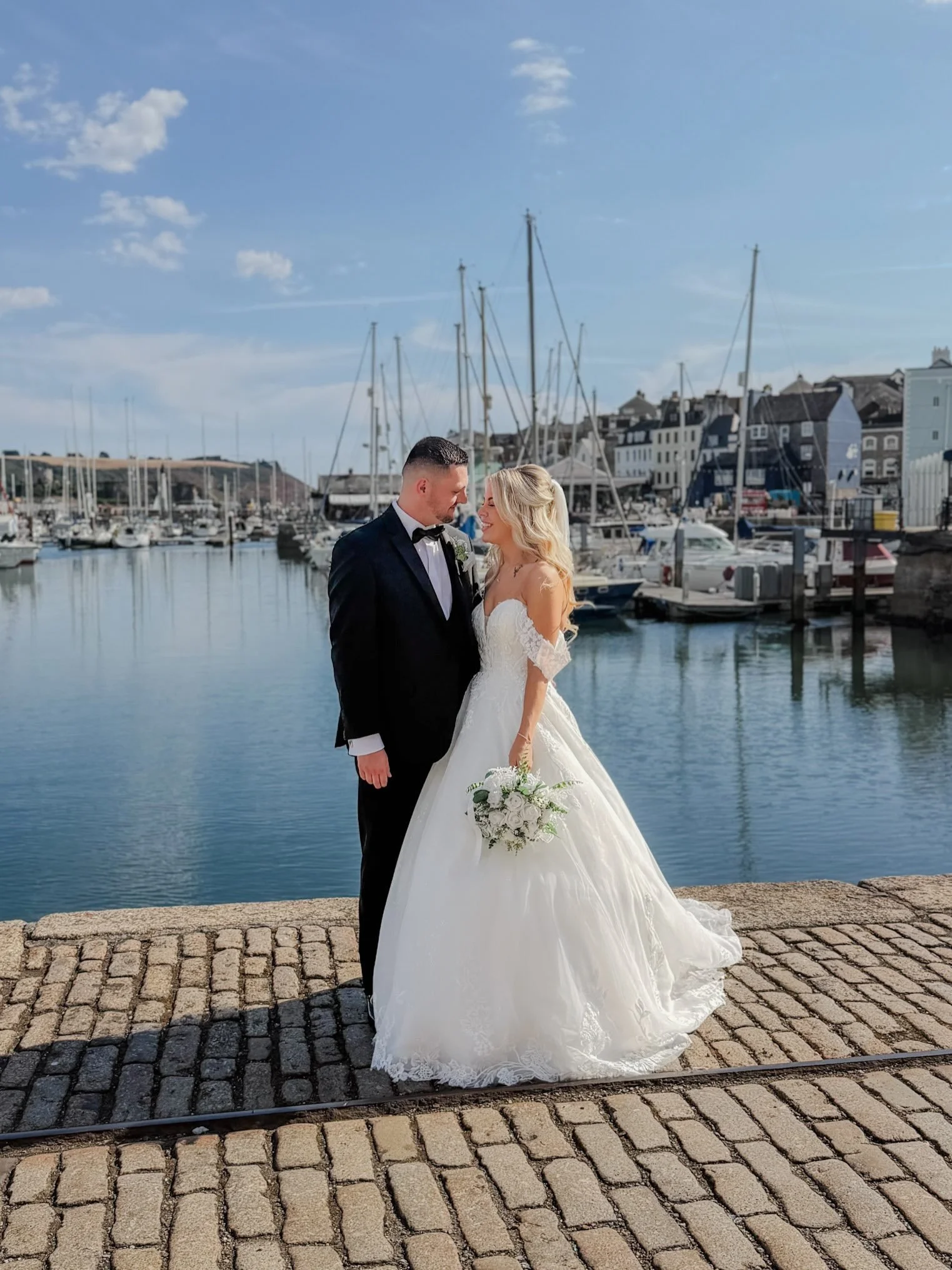 D&amp;M 🤍 You two are such a beautiful couple and it was so special to witness and capture the love you share. 

Thank you for trusting me with these memories for you. It was an absolute pleasure. 🥂

Venue: @customhouseplymouth 
MUA: @bethschmitt_m