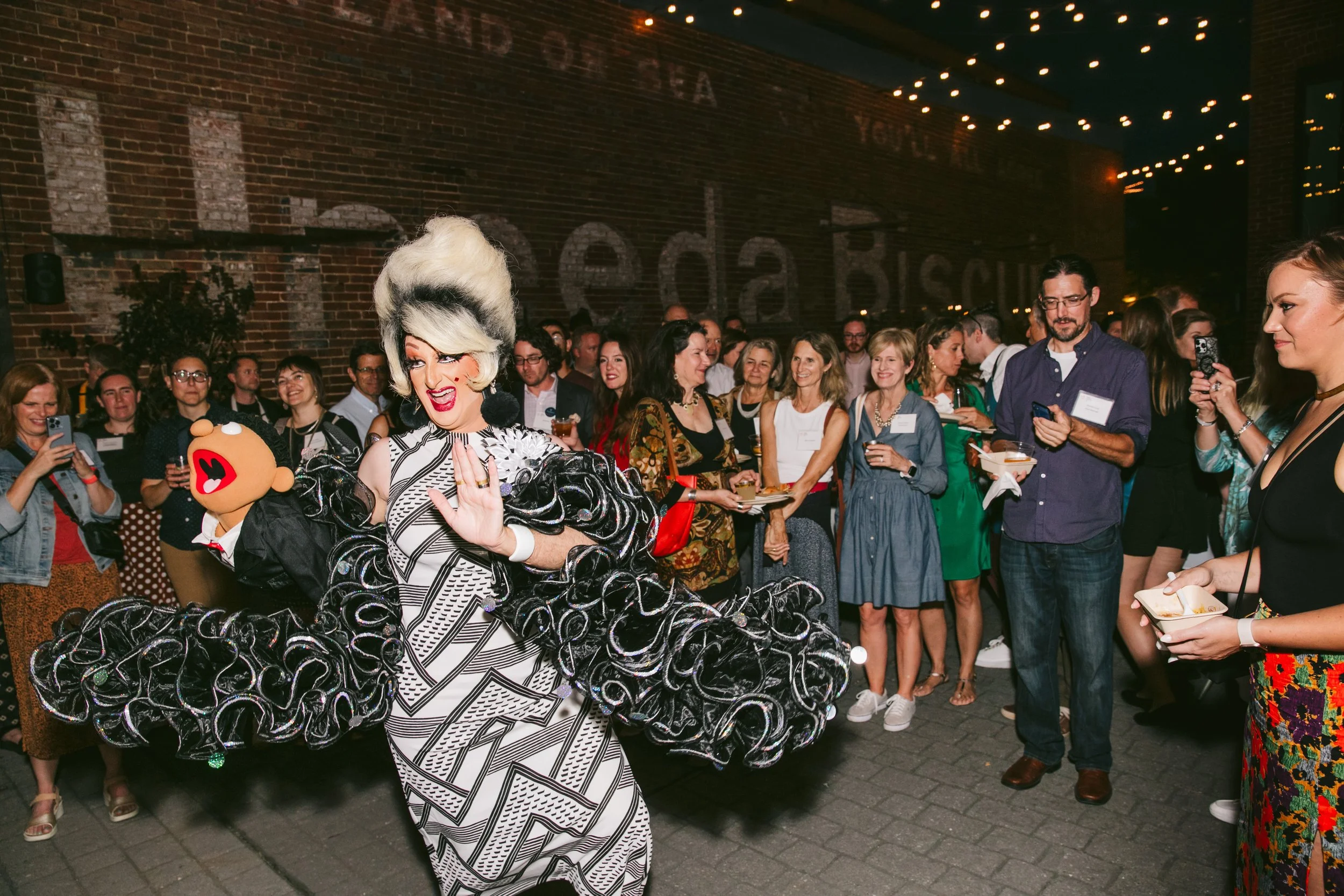 Tara Hoot doing a drag performance at WE RESCUE! in 2024