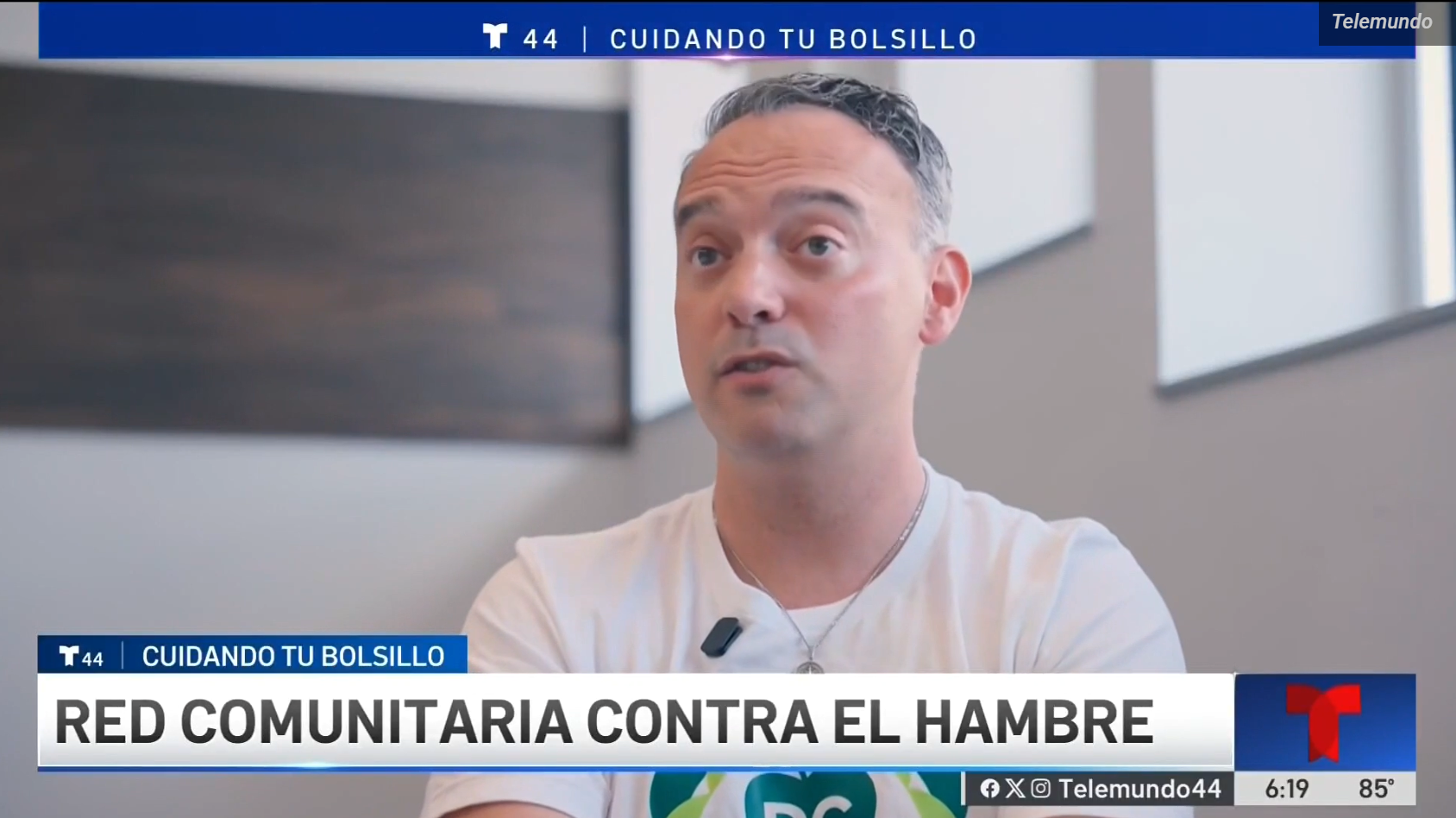 Thayma Sánchez with Telemundo reports "Bagels with Purpose: Restaurant helps Combat Hunger in Washington, DC" on August 12, 2026 (in Spanish)