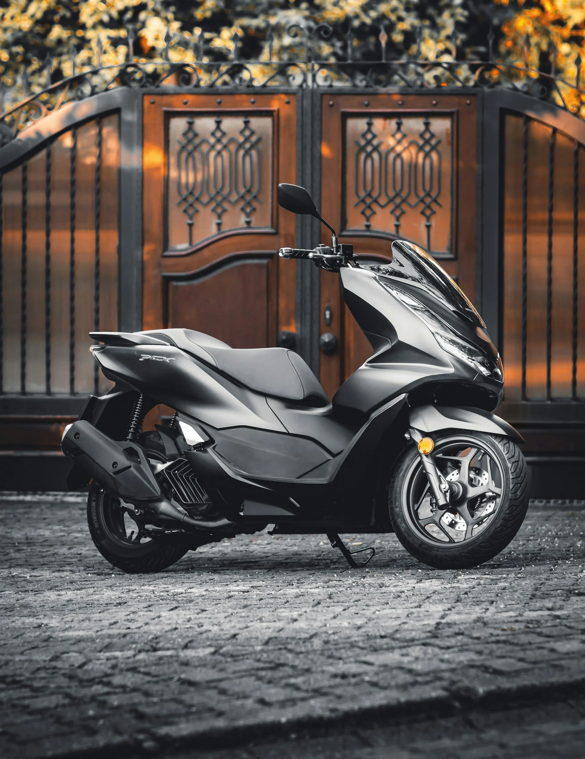 Best Moped rental in London