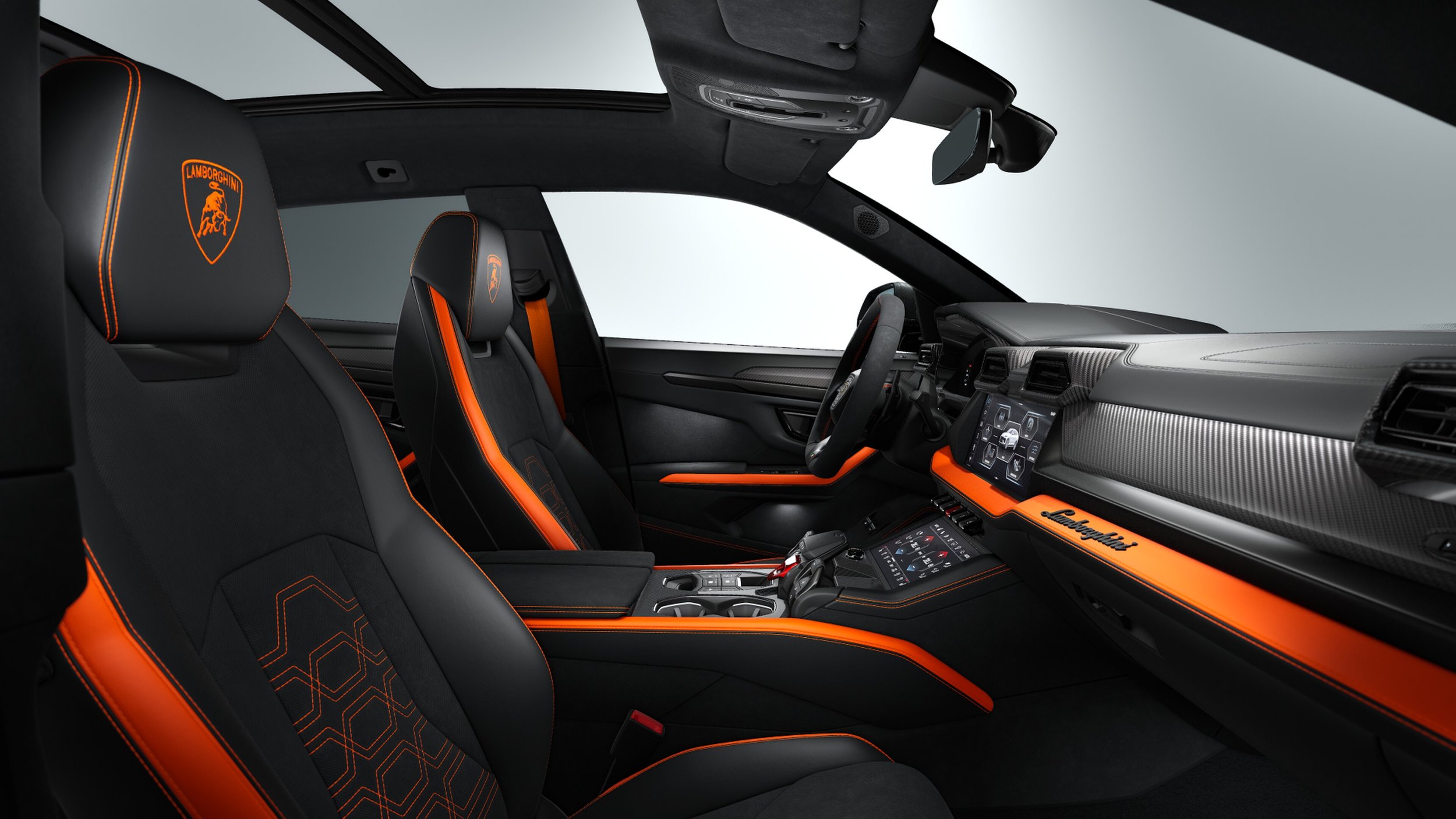URUS_SE_Interior_Beauty_02.jpg