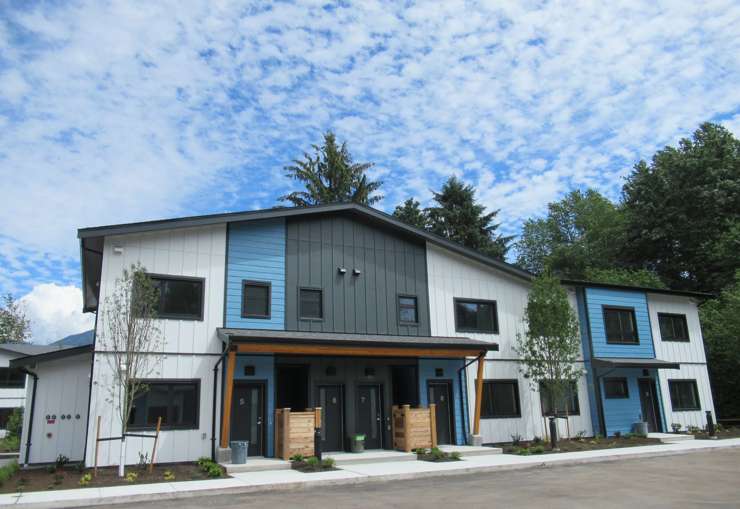 Ch'íyáqtel Affordable Family Housing