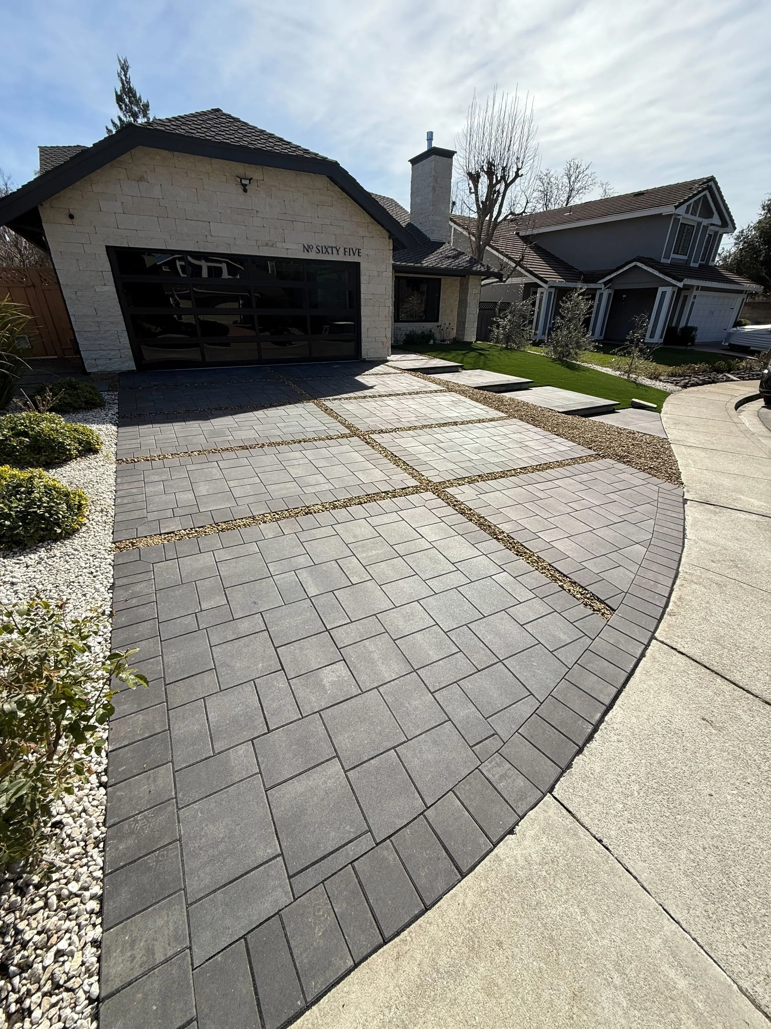 danville-ca-modern-driveway-1.jpg