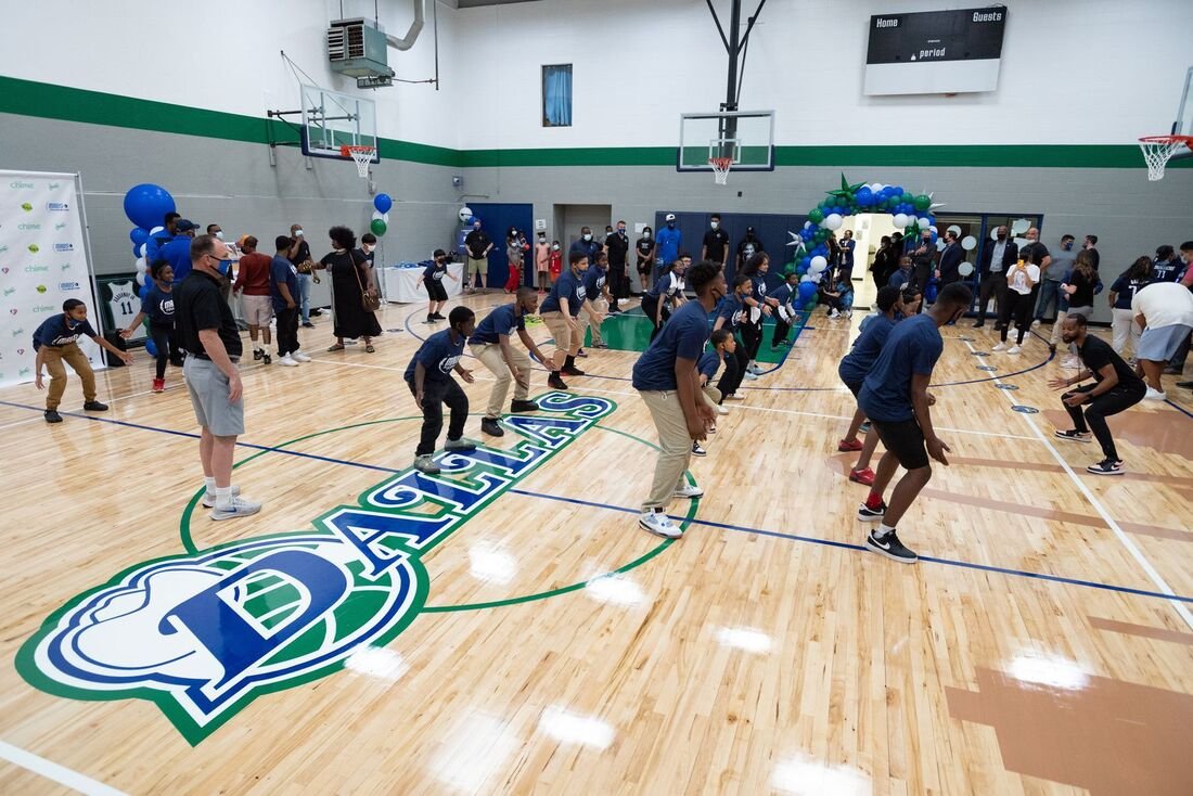 mavs-bball-clinic-photo-dmn_orig.jpg
