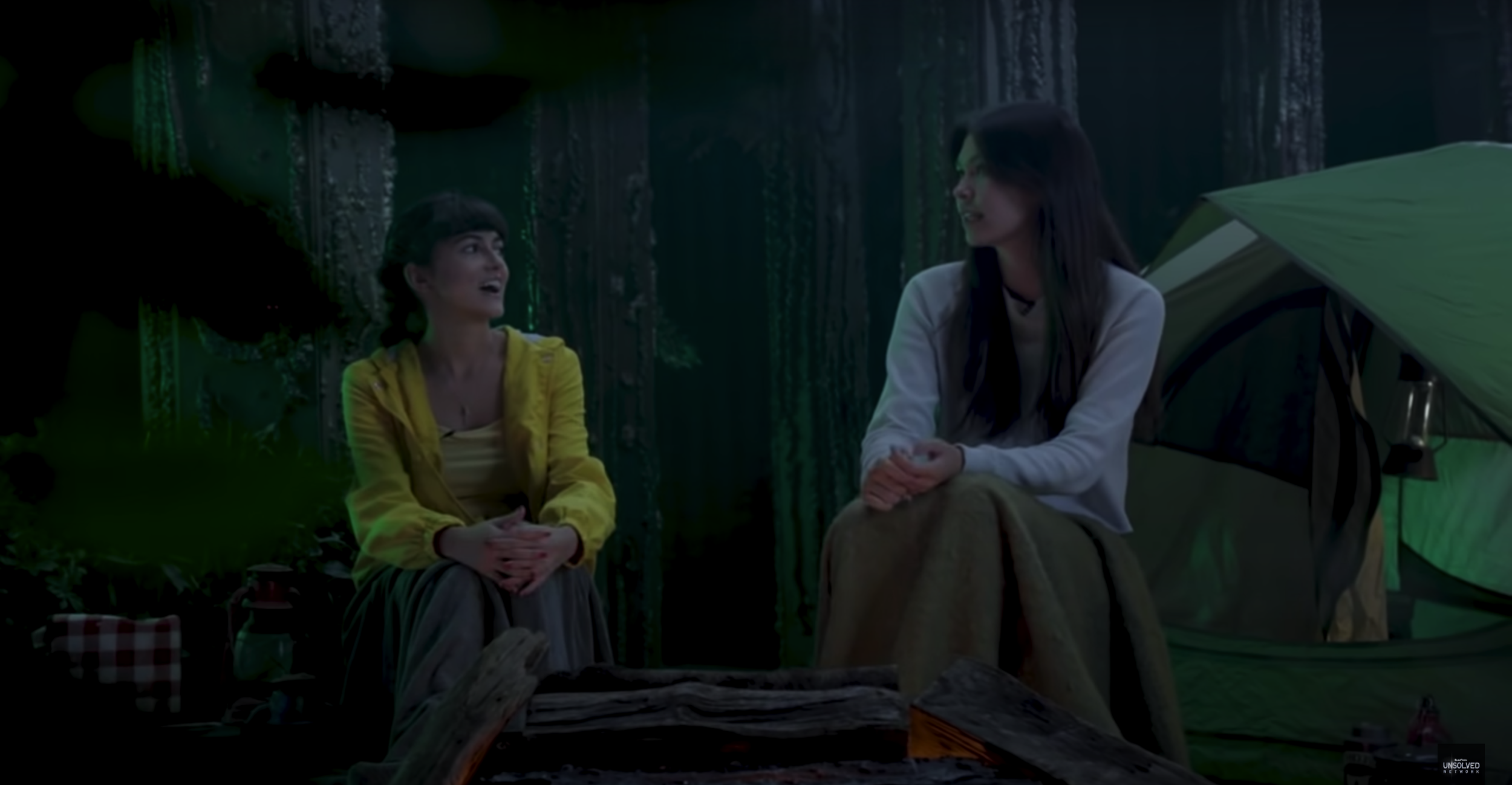 Forest Phenomenon - YouTube Series
This was a studio set build for a web series created for Buzzfeed Unsolved Network. Shot in-studio at Buzzfeed LA