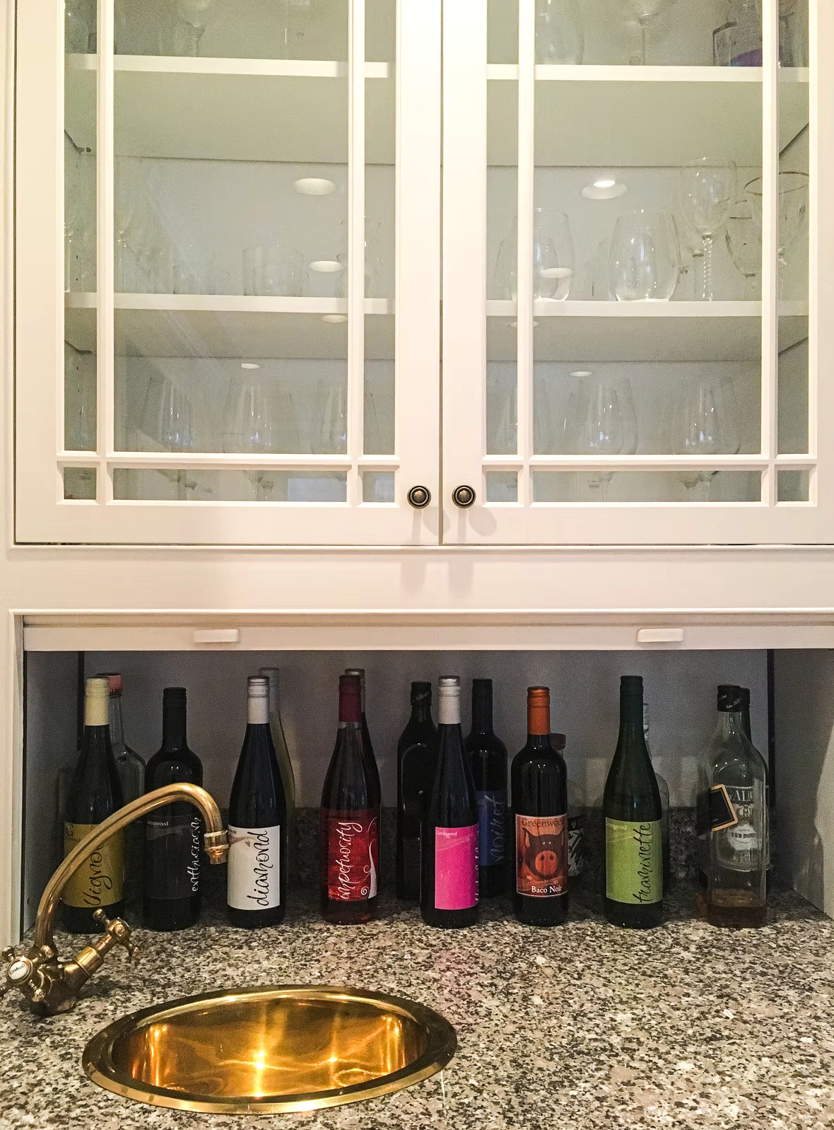 Confession - Feature Film 
Set Dressing
Jillian's Kitchen - shot in various locations around Central New York