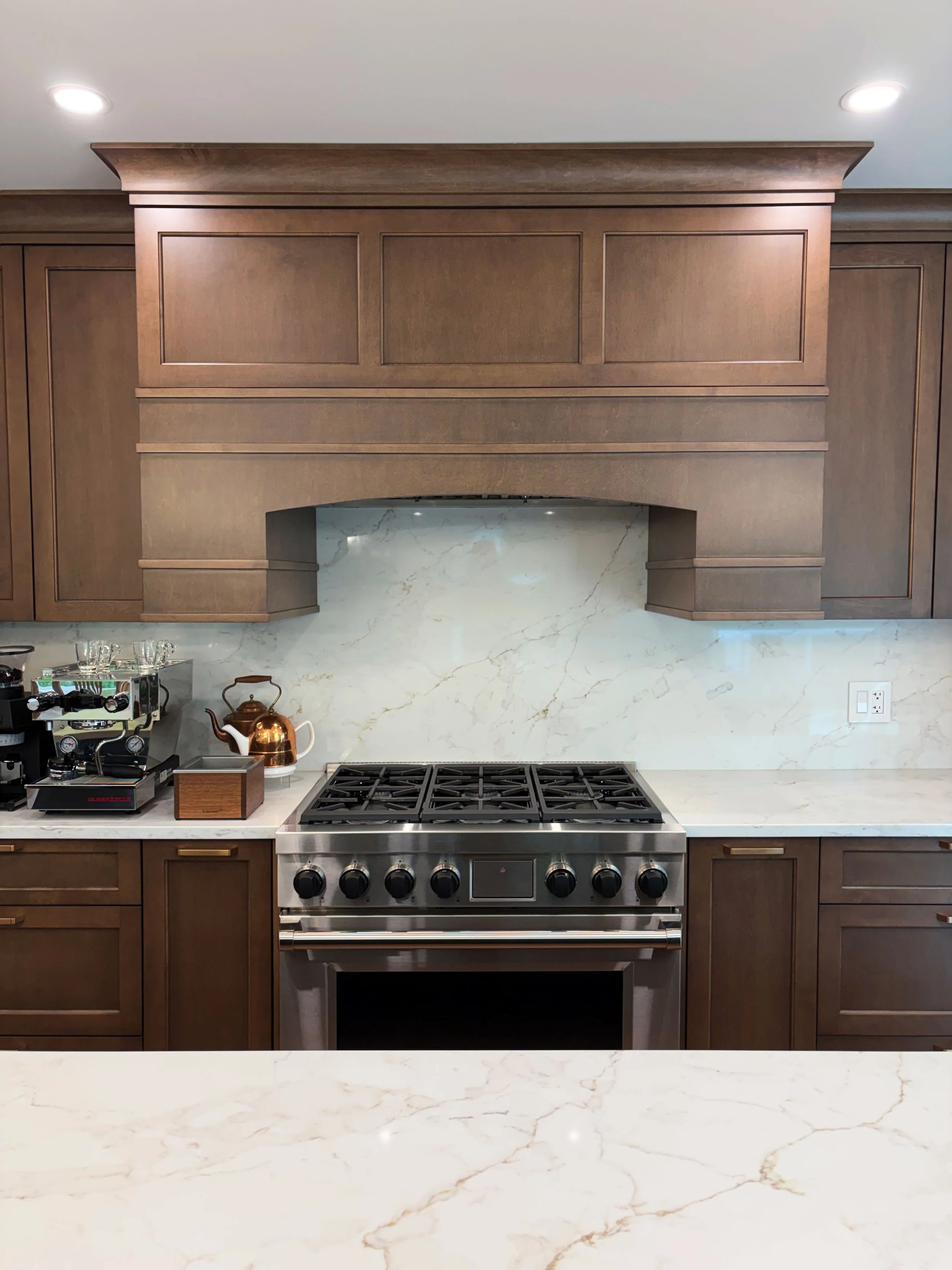 Drummond-Lane-Contracting_Coquitlam-Kitchen-Renovation-Stove.jpg