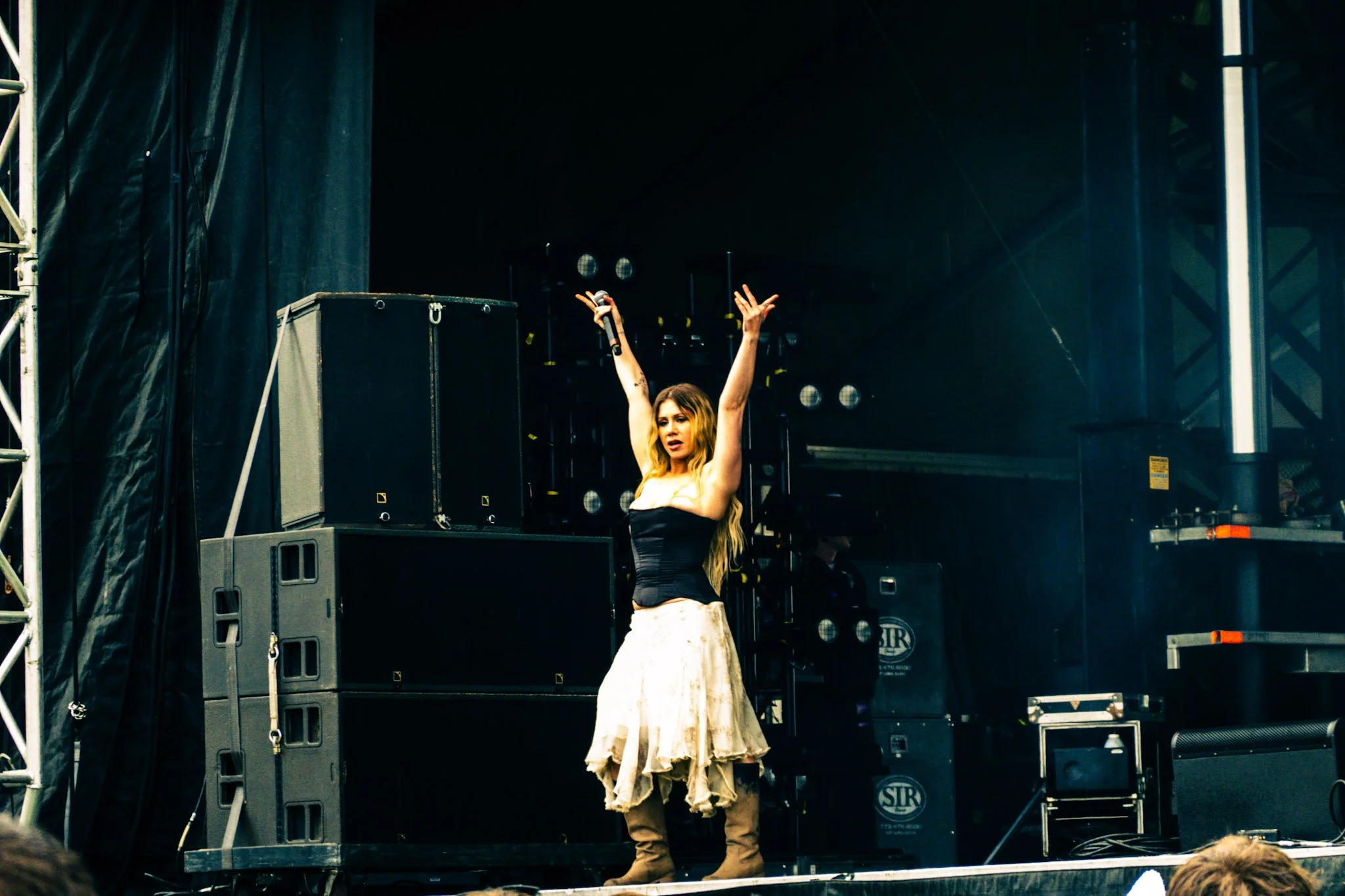 GALLERY: Slayyyter &amp; The Dare at Movin’ On Festival