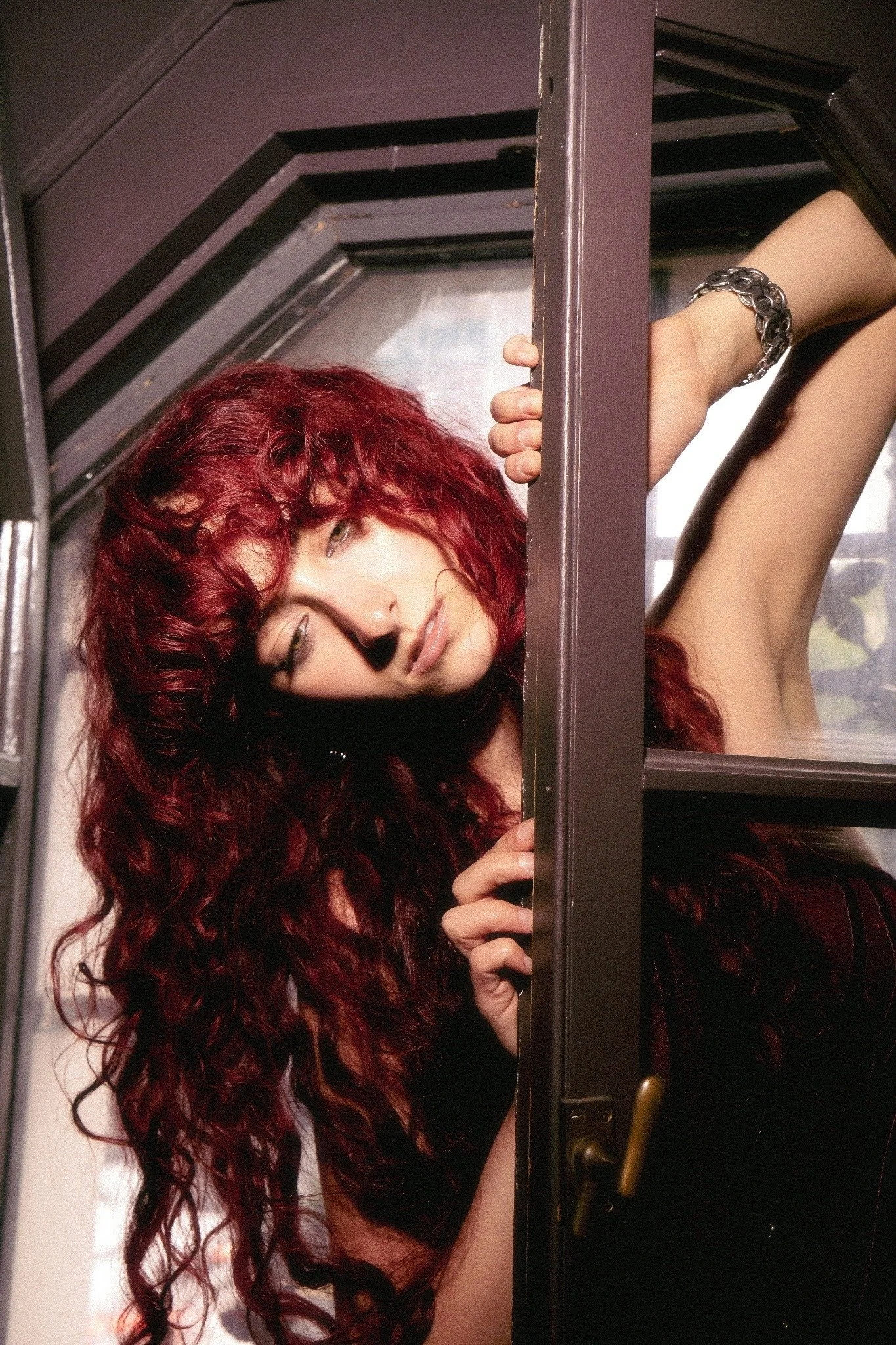 Q&amp;A: Lora Mouna Shares Her Experience with Dissociation on “The Difference”