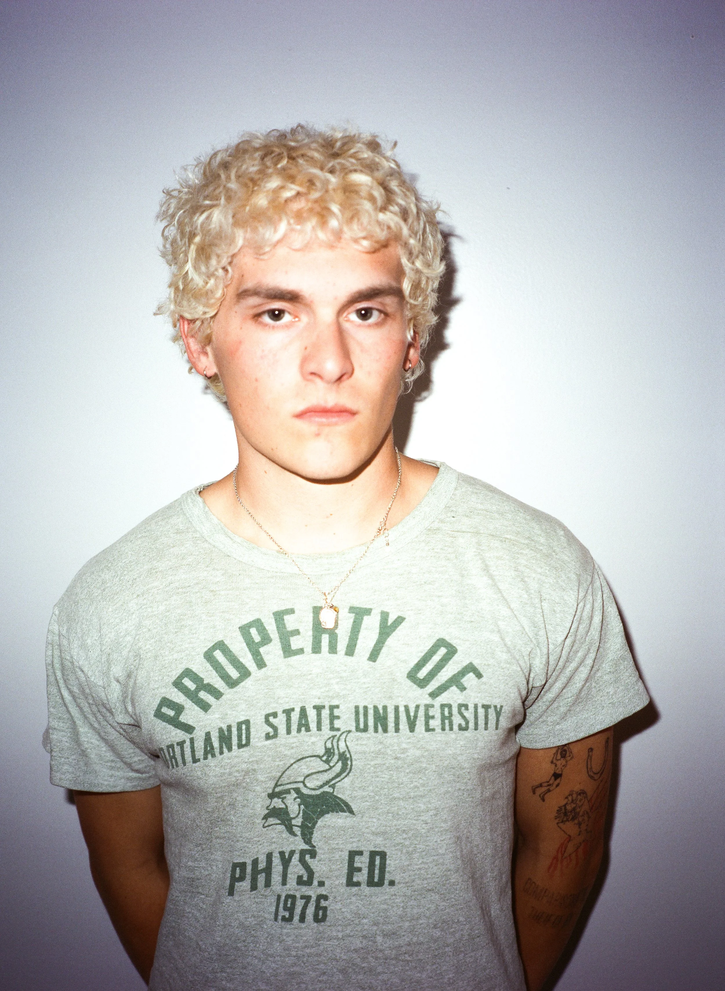 Q&amp;A: Drew Regan’s Lyricism and Shift Towards Live-Driven Sound Shine on Alt-Rock Single “LETTING IT GO/PILE”