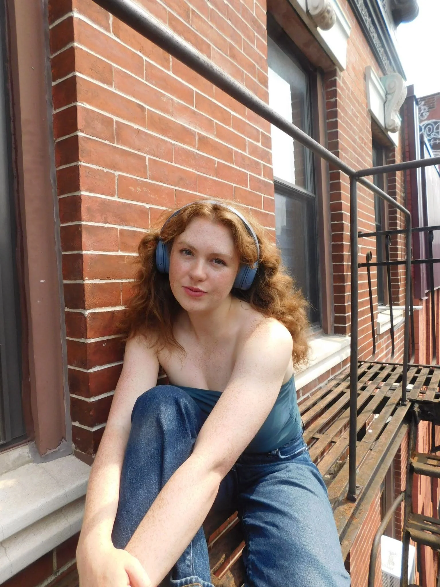 REVIEW: Power, Personality, and Play at Stefanie Richardson’s “I Made You A Playlist”