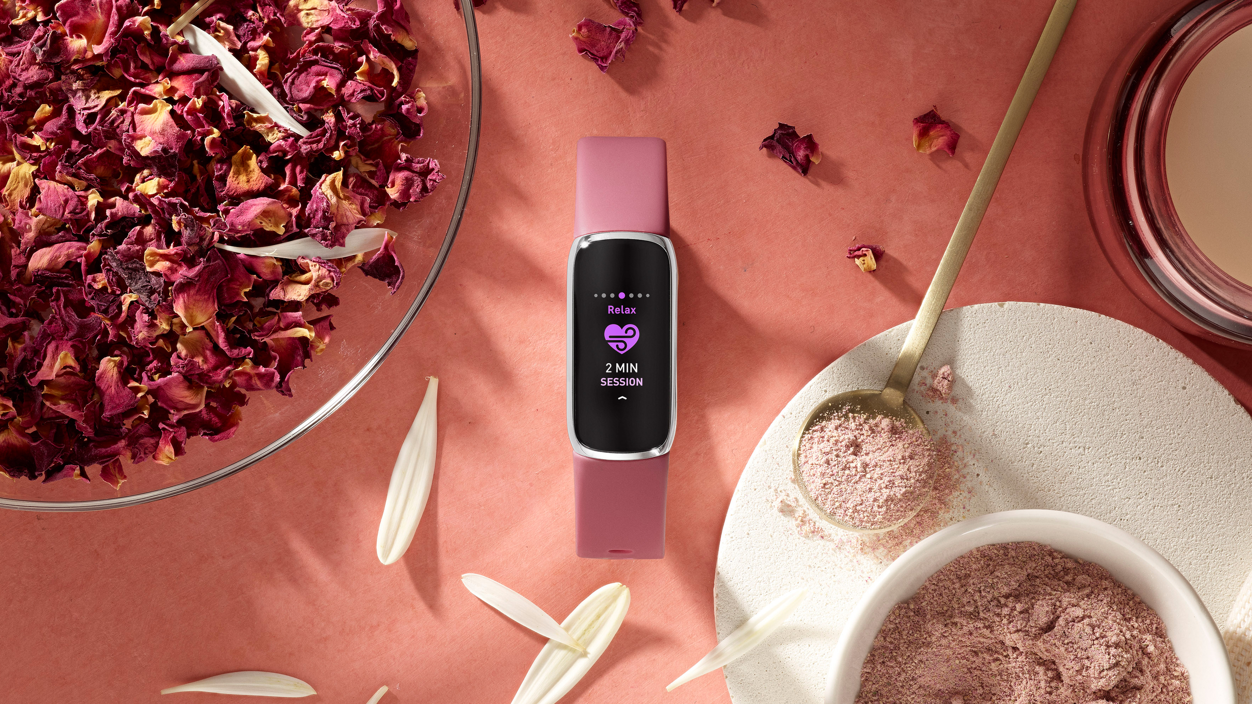 169 - luxe - P808_NA_Q1_22_Organic_Social_Still_Life_Stress_114617_wScreen_FNL.png