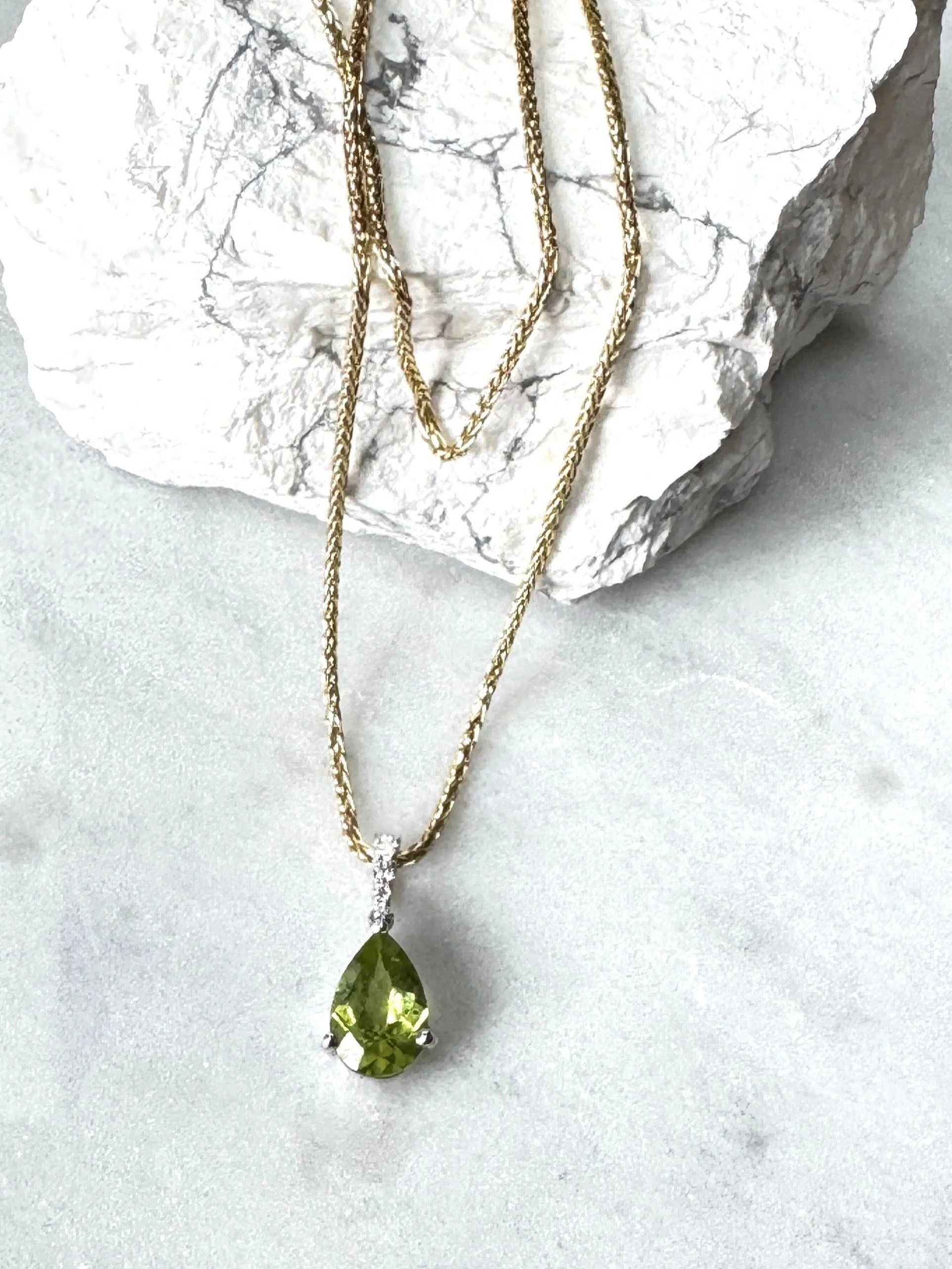 Chain+14k+%26+pendant++%24700+CH+%24600+P+%23510+-511..jpg