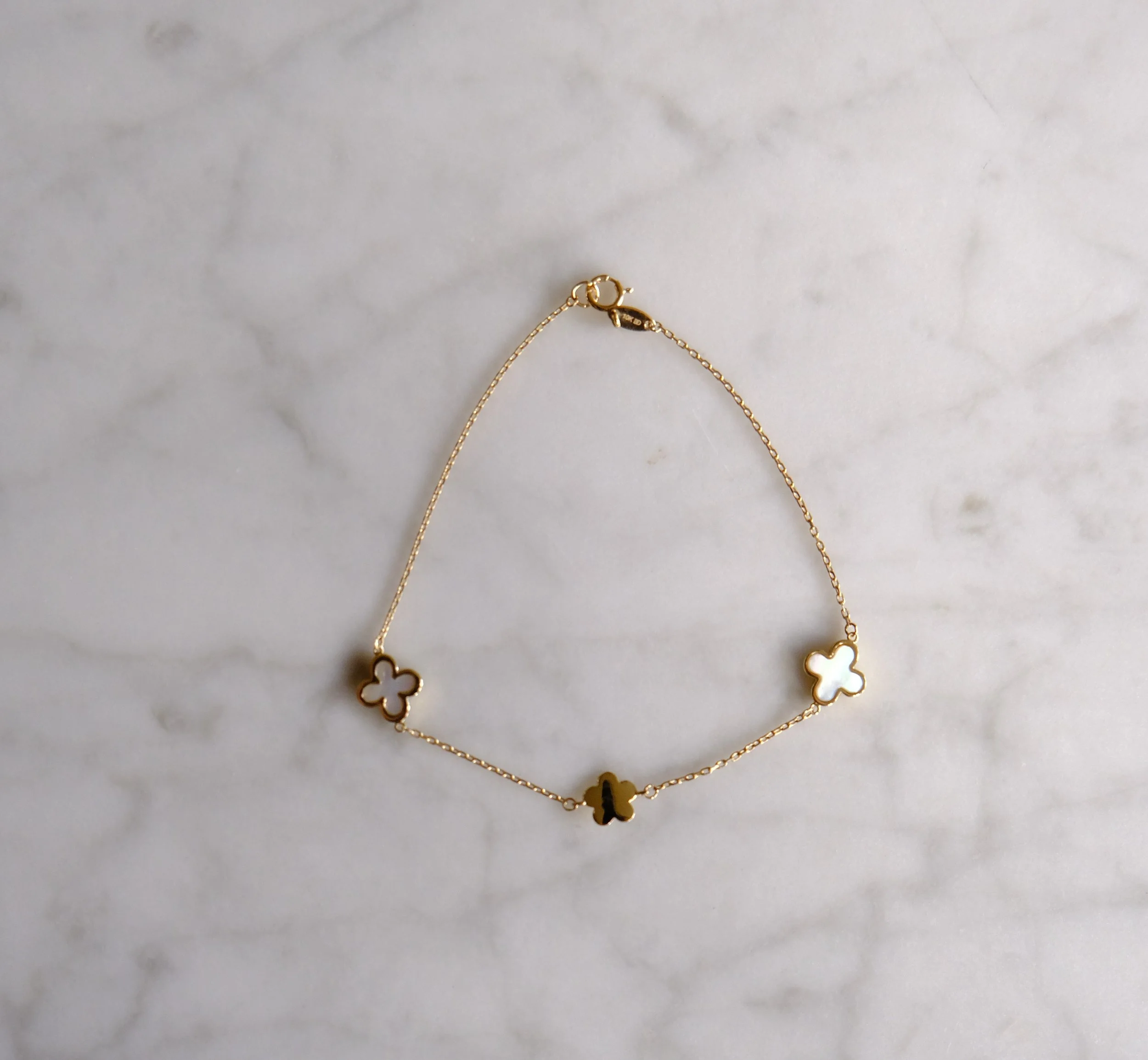 Bracelet clover mother pearl $$390 #5 - 1.JPG
