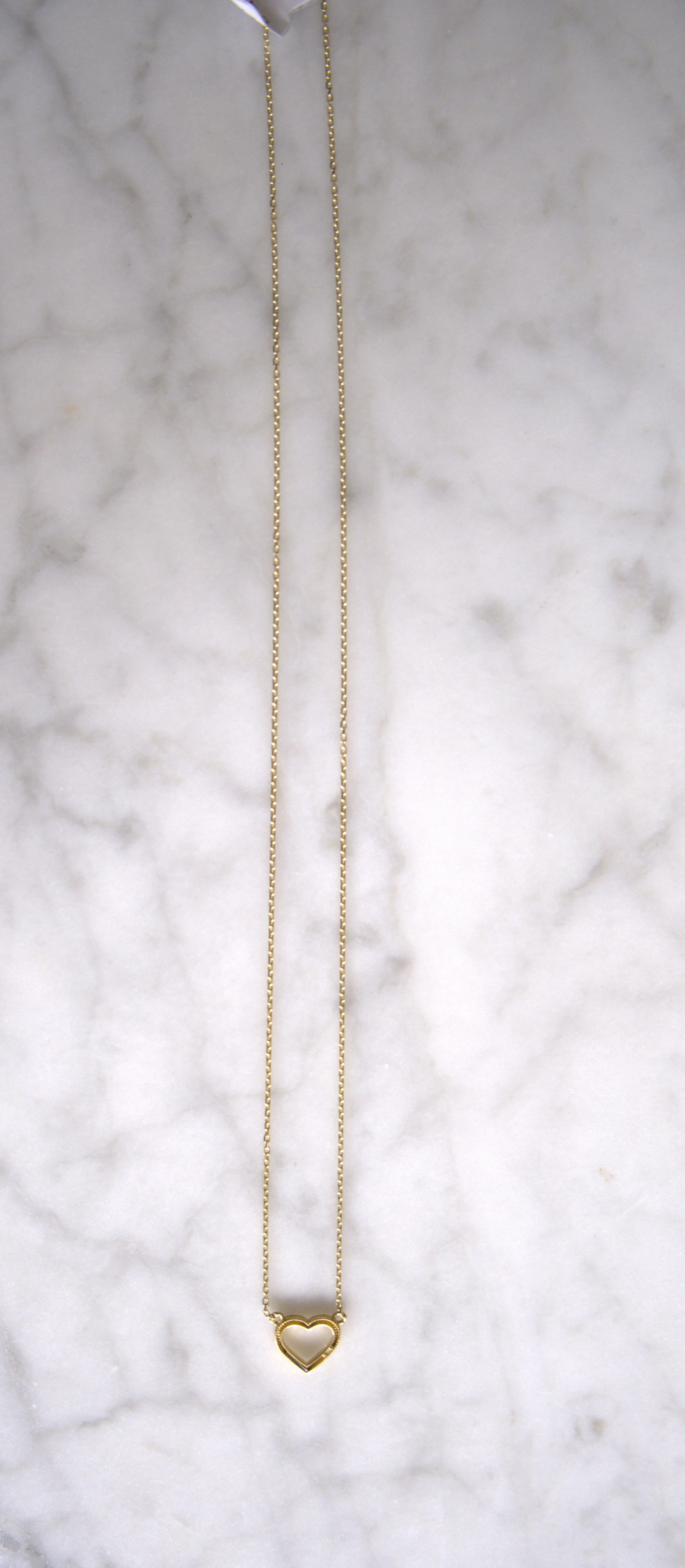 chain pendant heart 18'' $475 #200 -1 copy.jpg