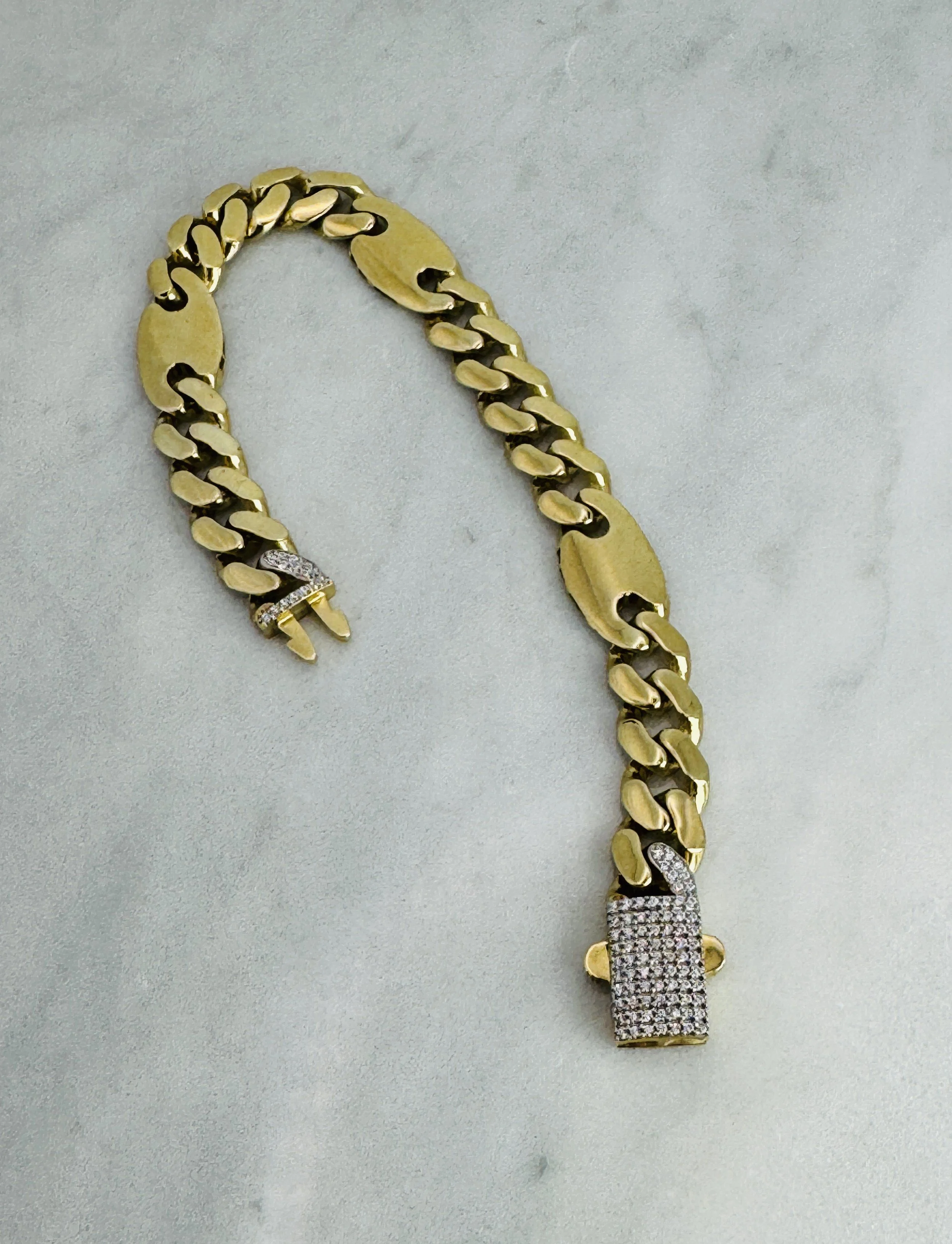 bracelet Cuban oval inter mediate gold design $3992 #35.JPG