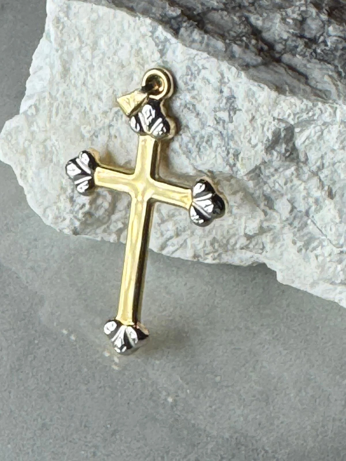 Pendant Cross