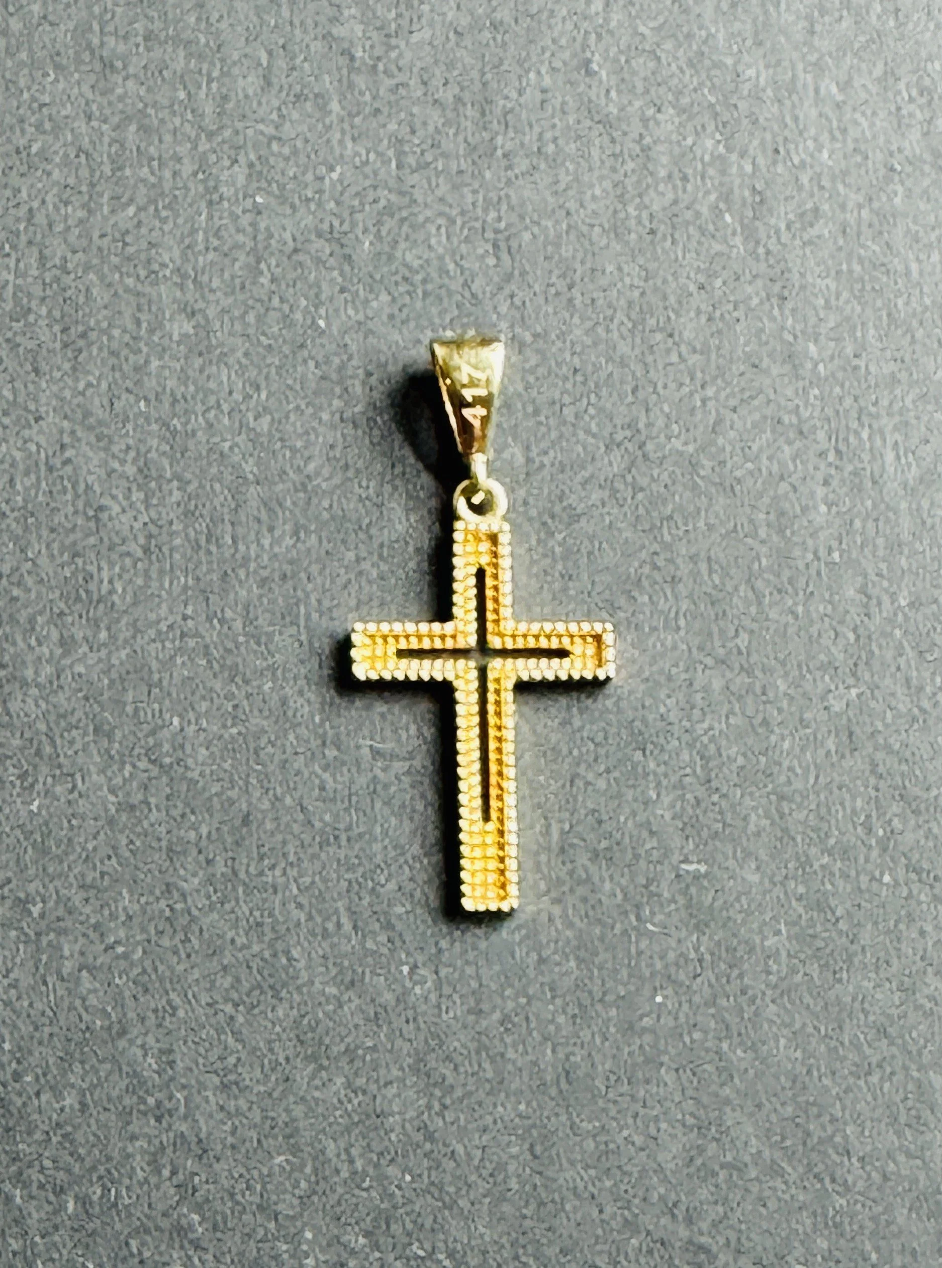 Pendant Cross