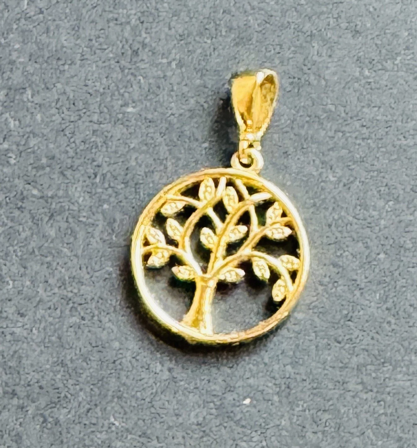 Pendant small Tree of Life $260 #84.JPG