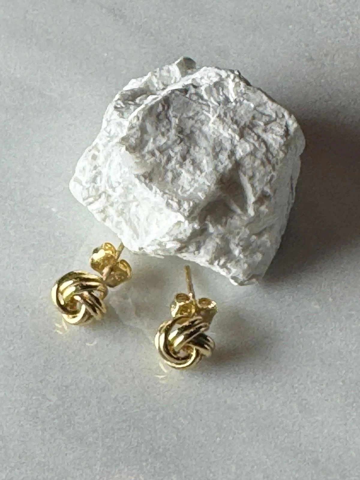 earring nod 18k $340 #705-1.jpeg