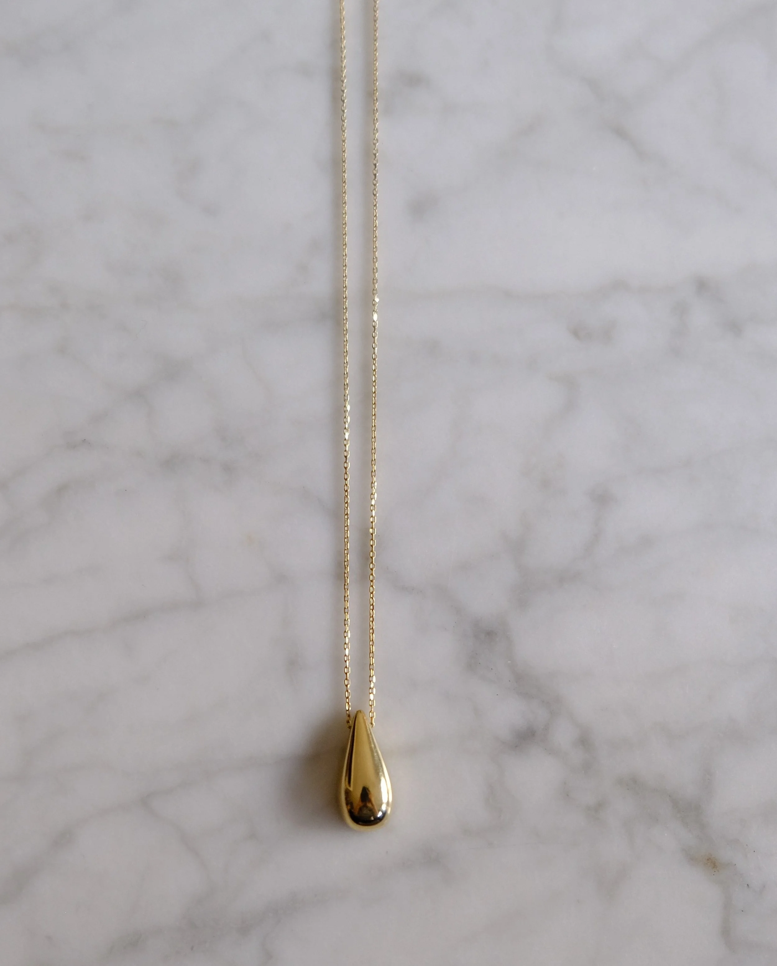 Chain half  teardrop 18'' $520 #60 (2).JPG