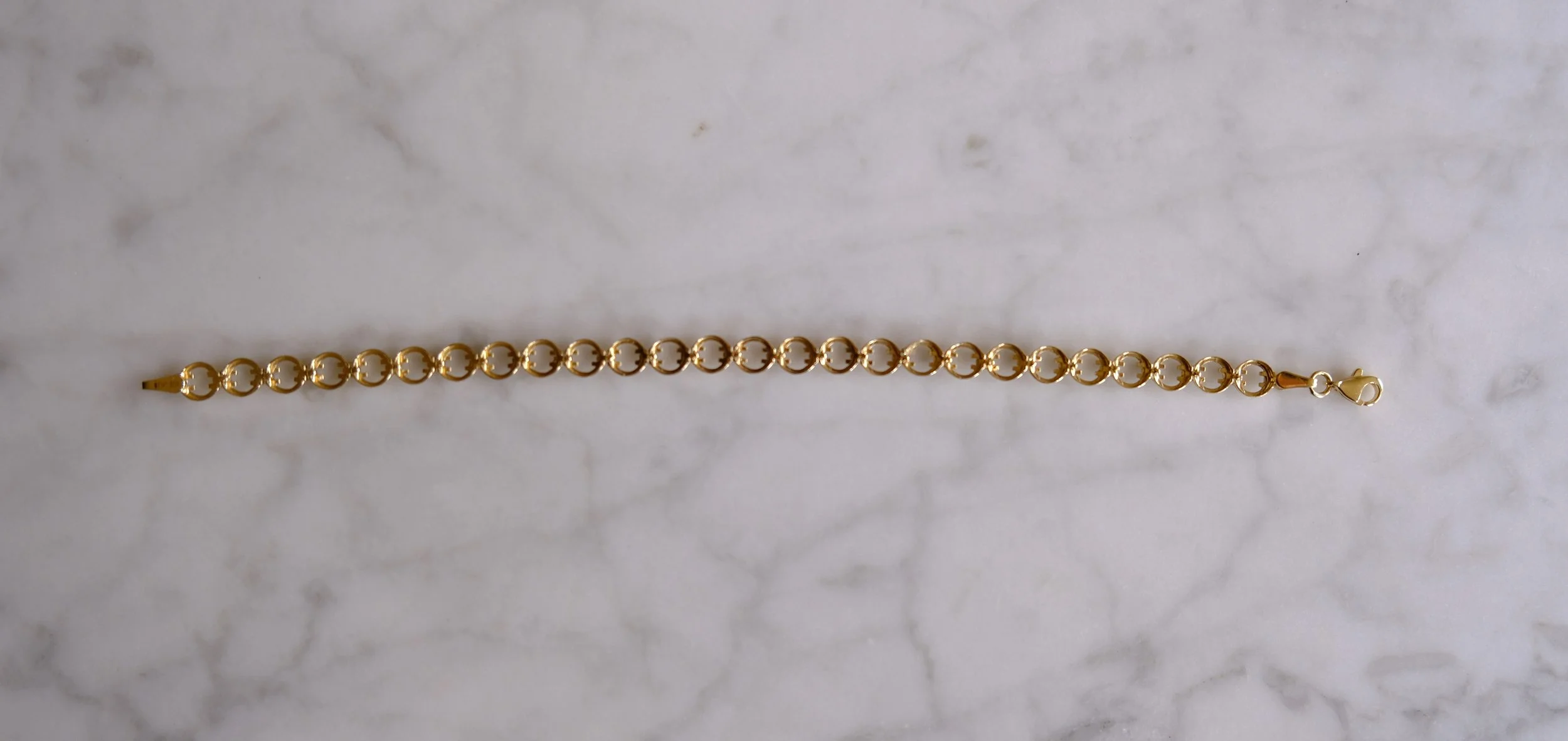 Bracelet circle $$980 ##29.JPG