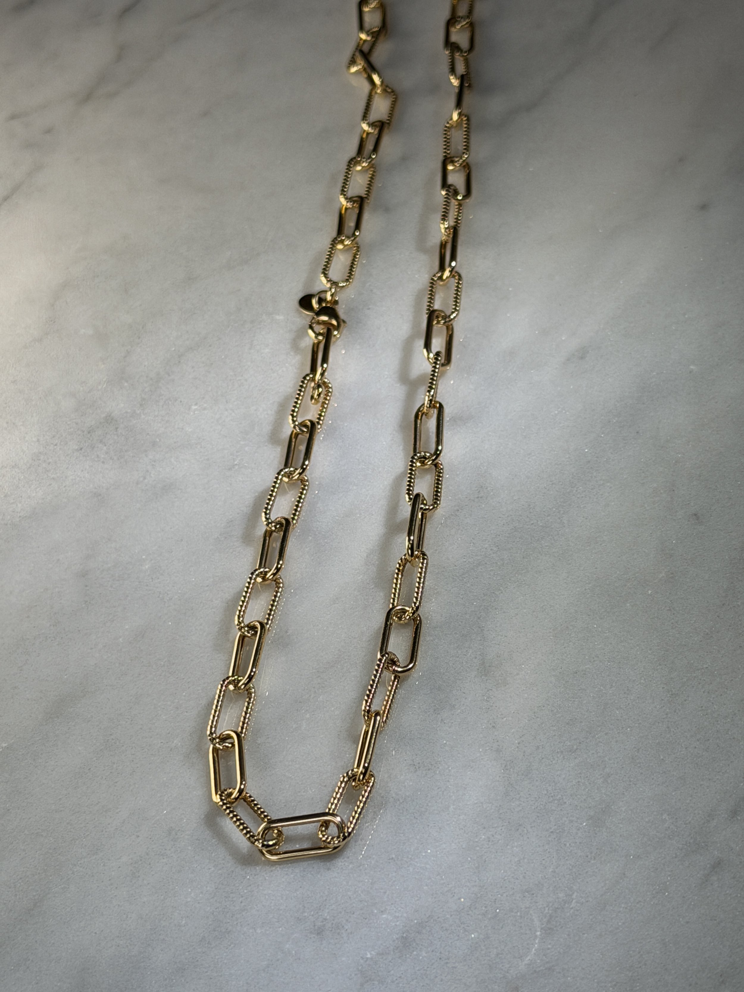 chain paperclip texture $2426 #78 1.JPG