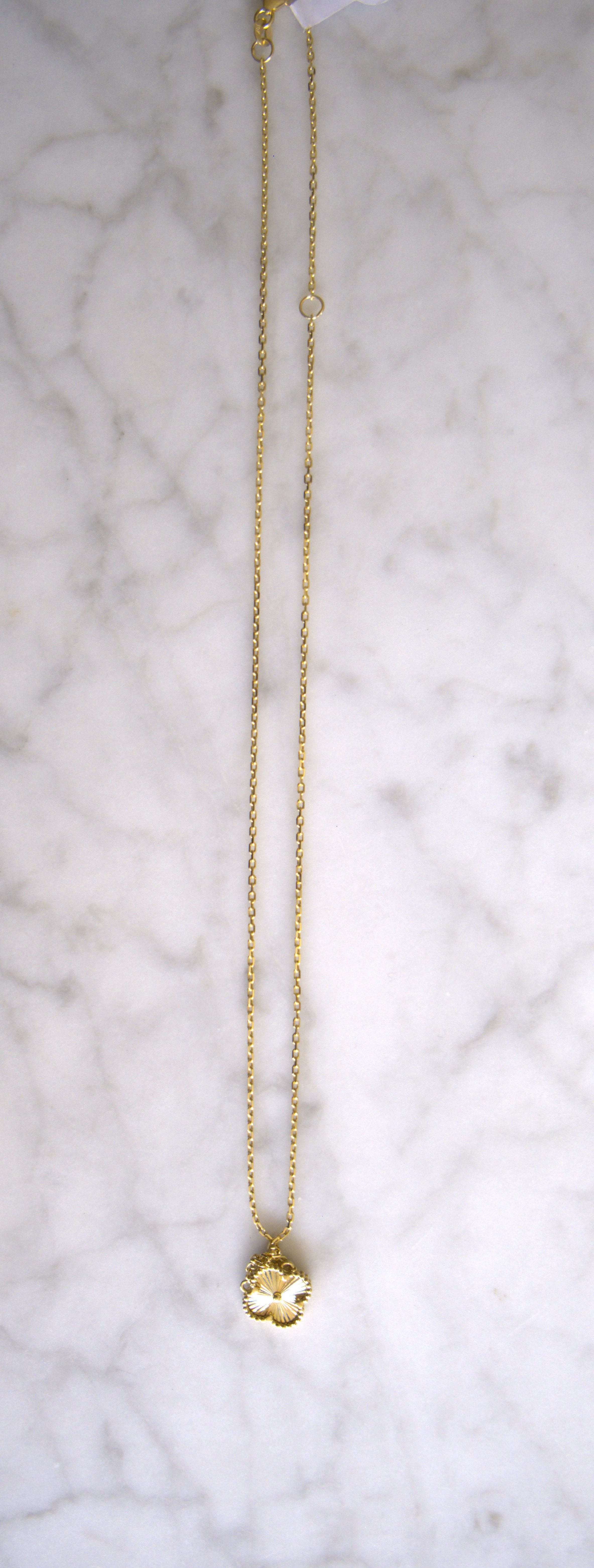 1-Chain solid gold Clover 18'' $832 #104 -1 ITCH.jpg