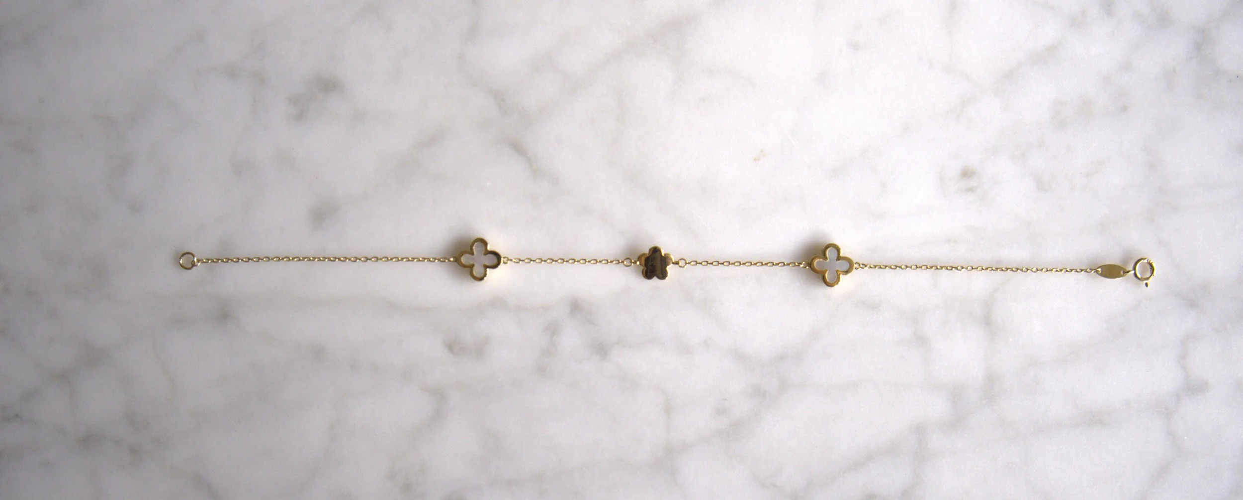 Bracelet clover mother pearl $$390 #5.jpg